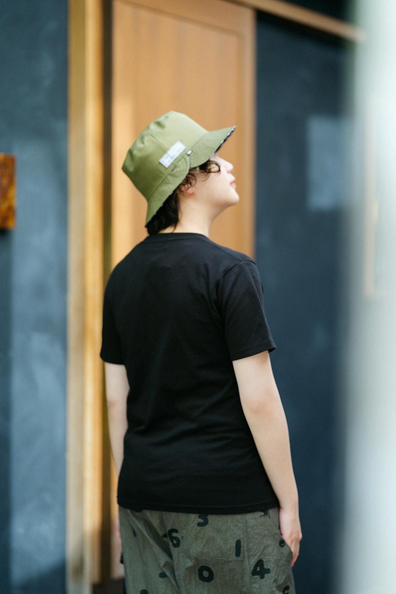 Kurzärmliges Escape-Pocket-T-Shirt [5.0]/Schwarz