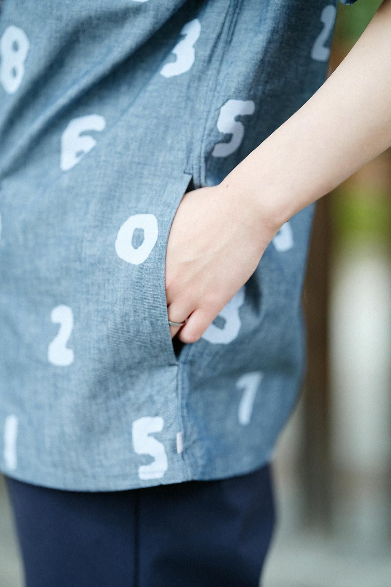 【net限定30%OFF】インディゴシャンブレー織 スタンドカラー半袖シャツ SP／SO-SU-U 杢紺（もくこん）