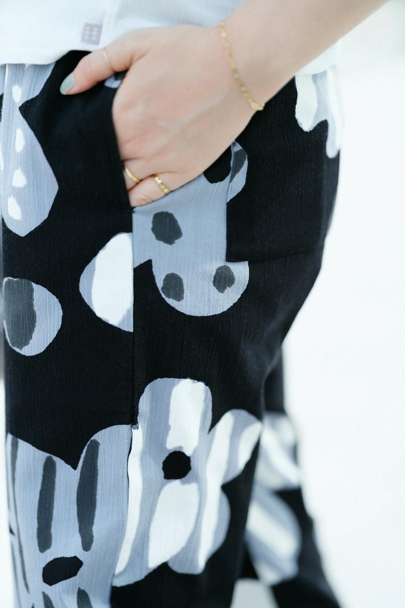 타카시마치지미 20/20 이지 테이퍼드 팬츠／하지케루