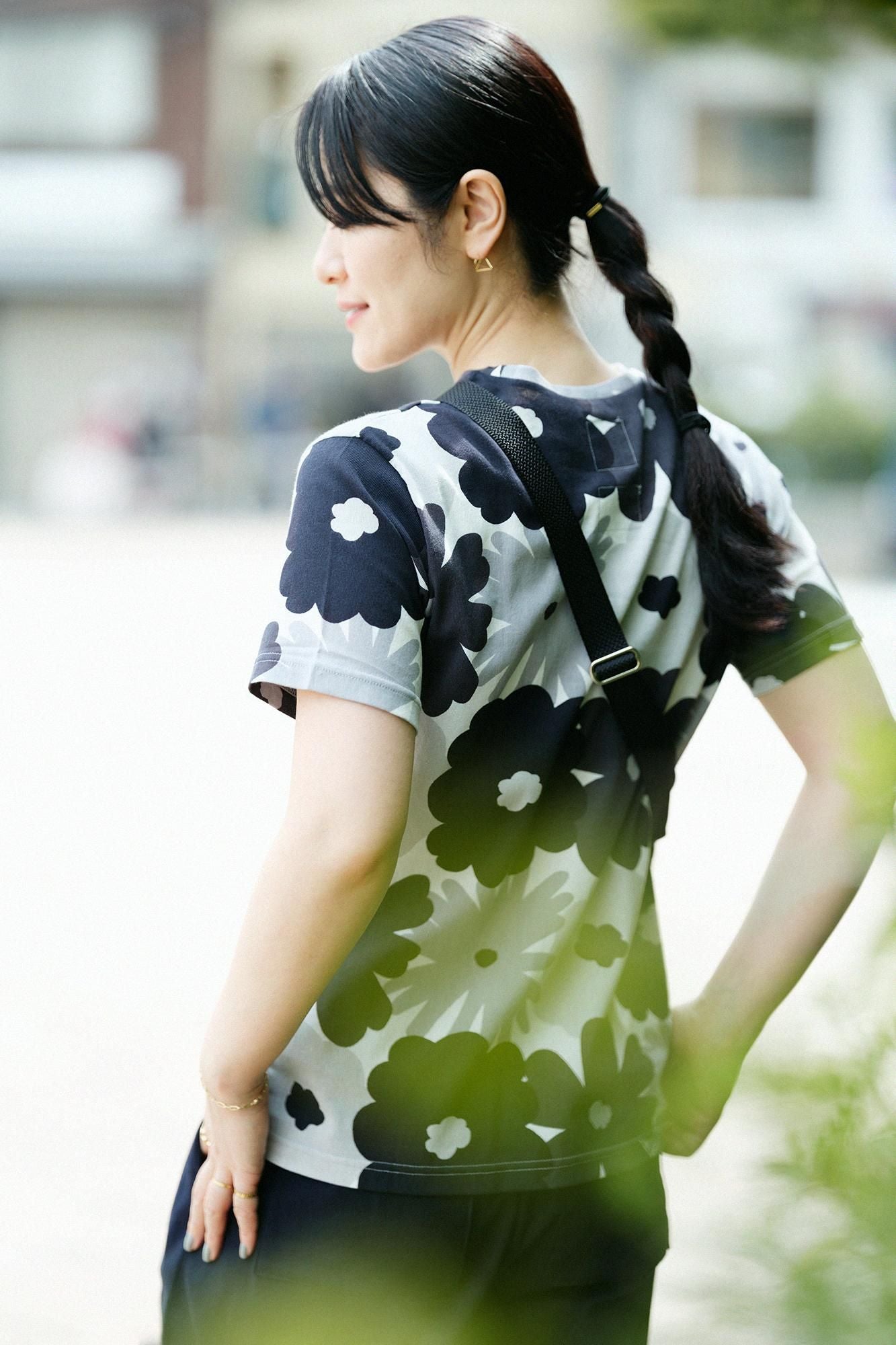 高島縮 40/40 半袖Tシャツ／おおらかとりどり