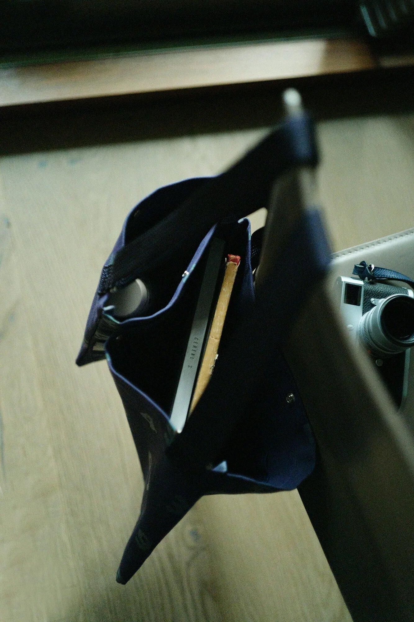 帆布 サコッシュ／SO-SU-U 江戸紫（えどむらさき）×灰青（はいあお）