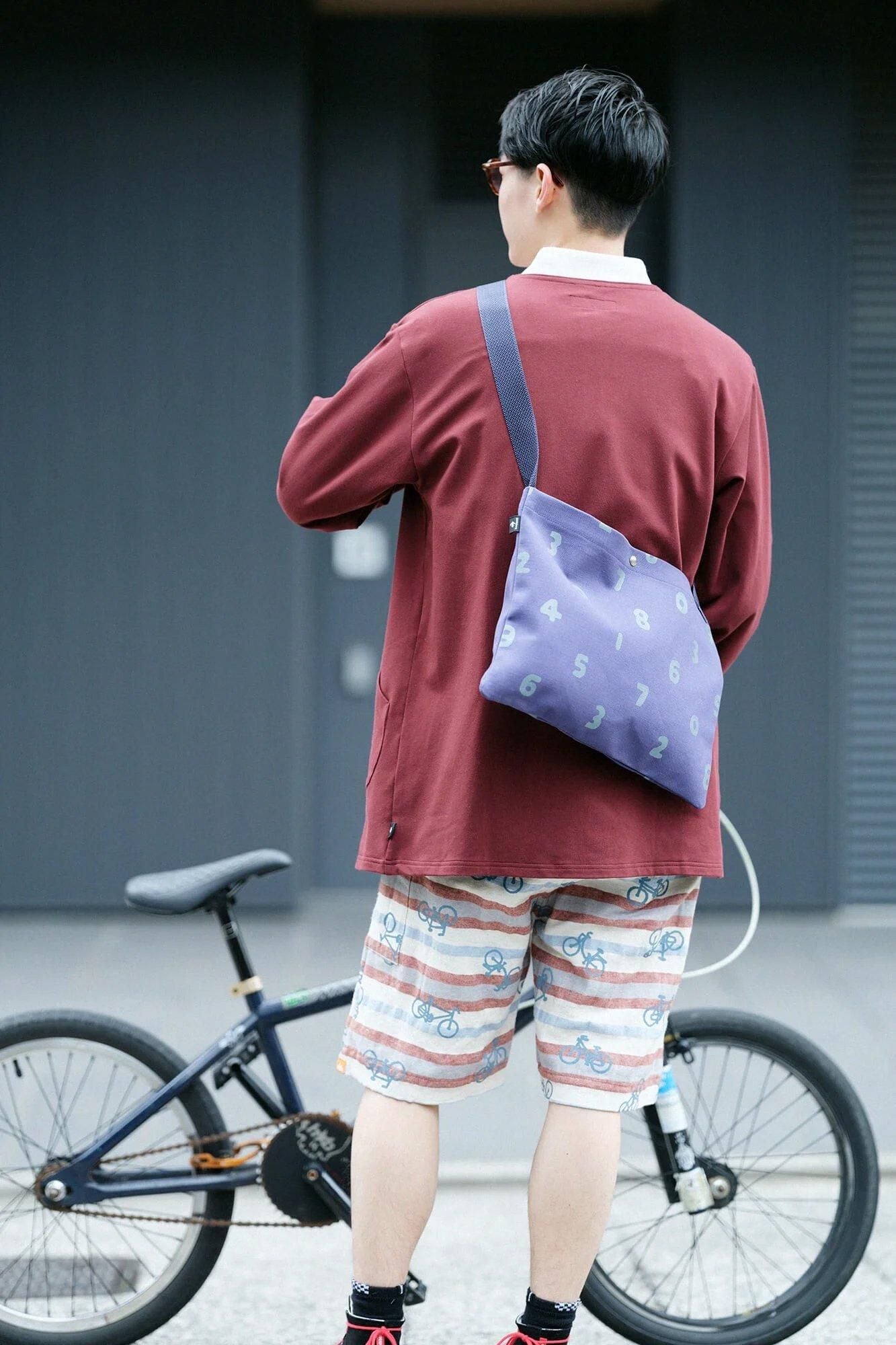 帆布 サコッシュ／SO-SU-U 江戸紫（えどむらさき）×灰青（はいあお）