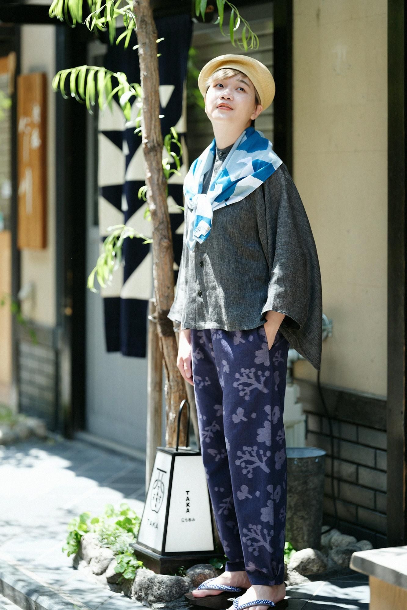 Ise Momen Neck Maki Kurze Länge / Passiert