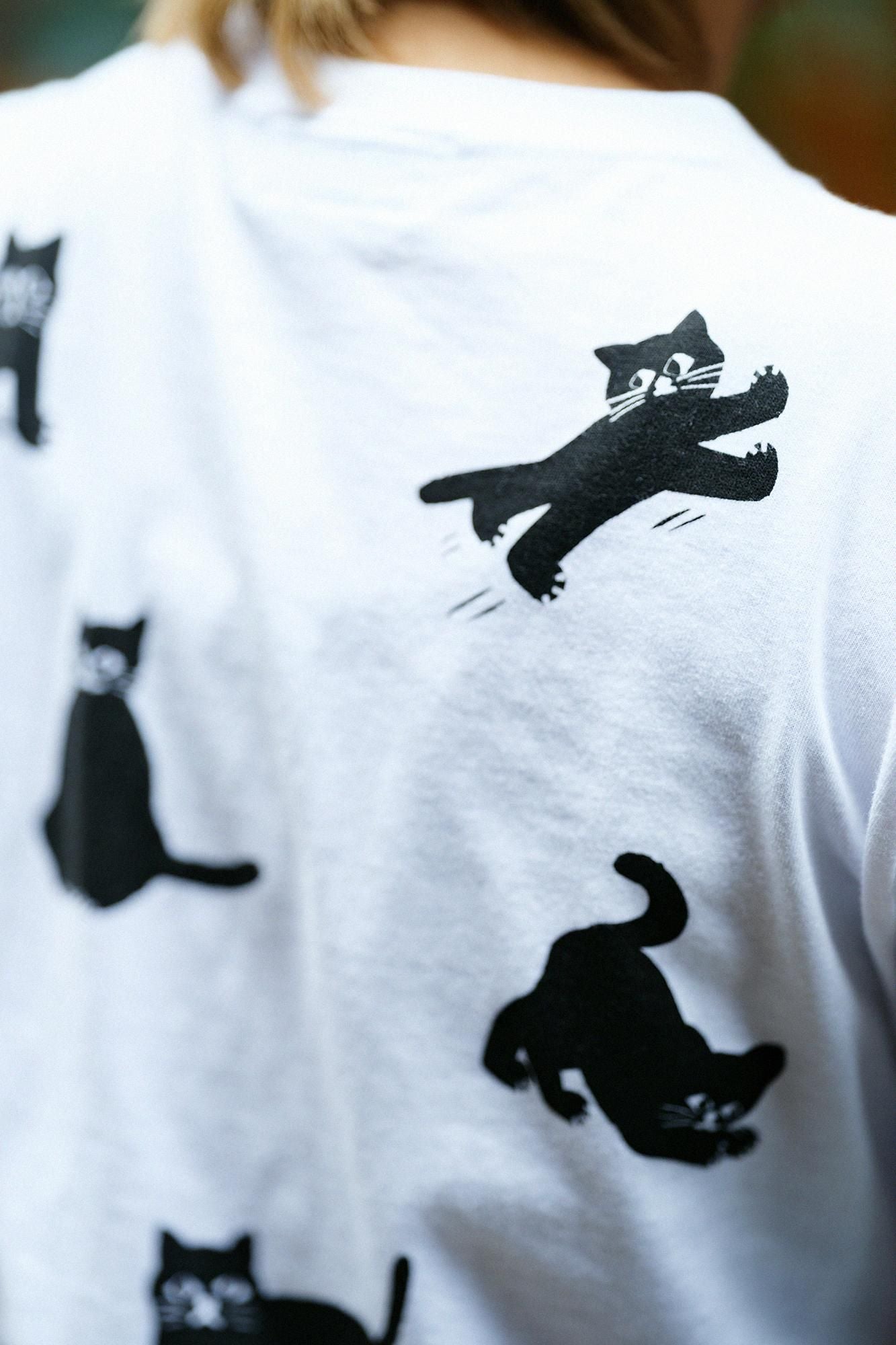 【美品】SOU SOU シャツ サイズ5 ホワイト 猫柄 日本製 ねこ 半袖Tシャツ[5.0]／ホワイト