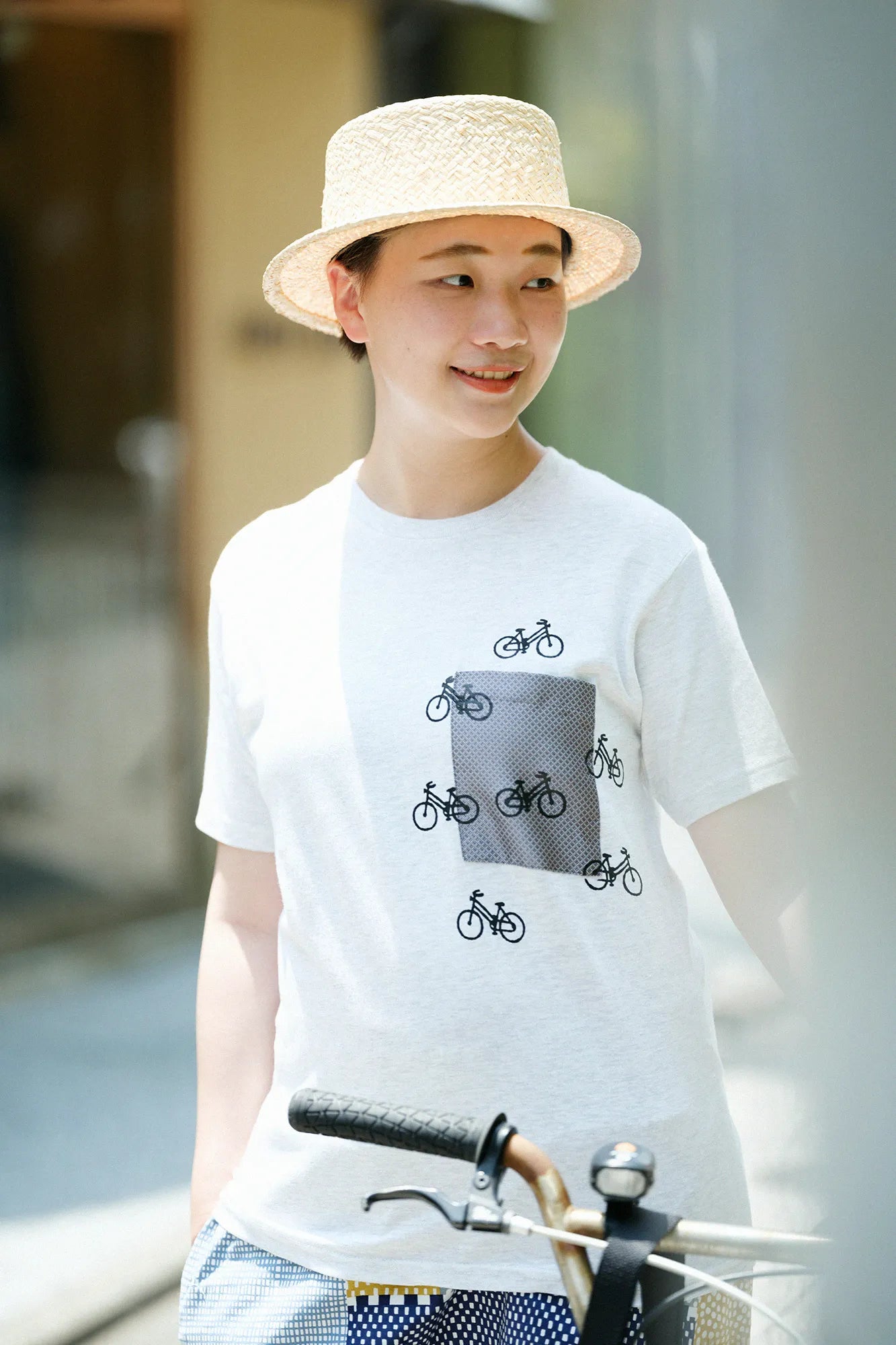 【net限定】半袖 ポケットTシャツ[5.0]／アイボリー×チャリンチャリン▲