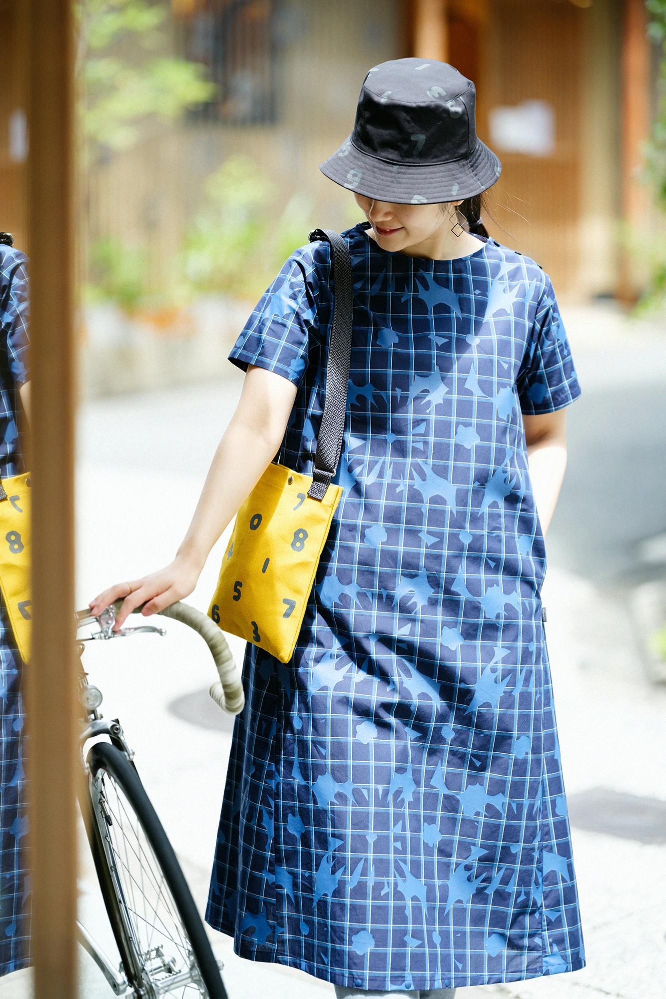 Indigo Broadcloth Check BIKE One-piece Dress / Oraka