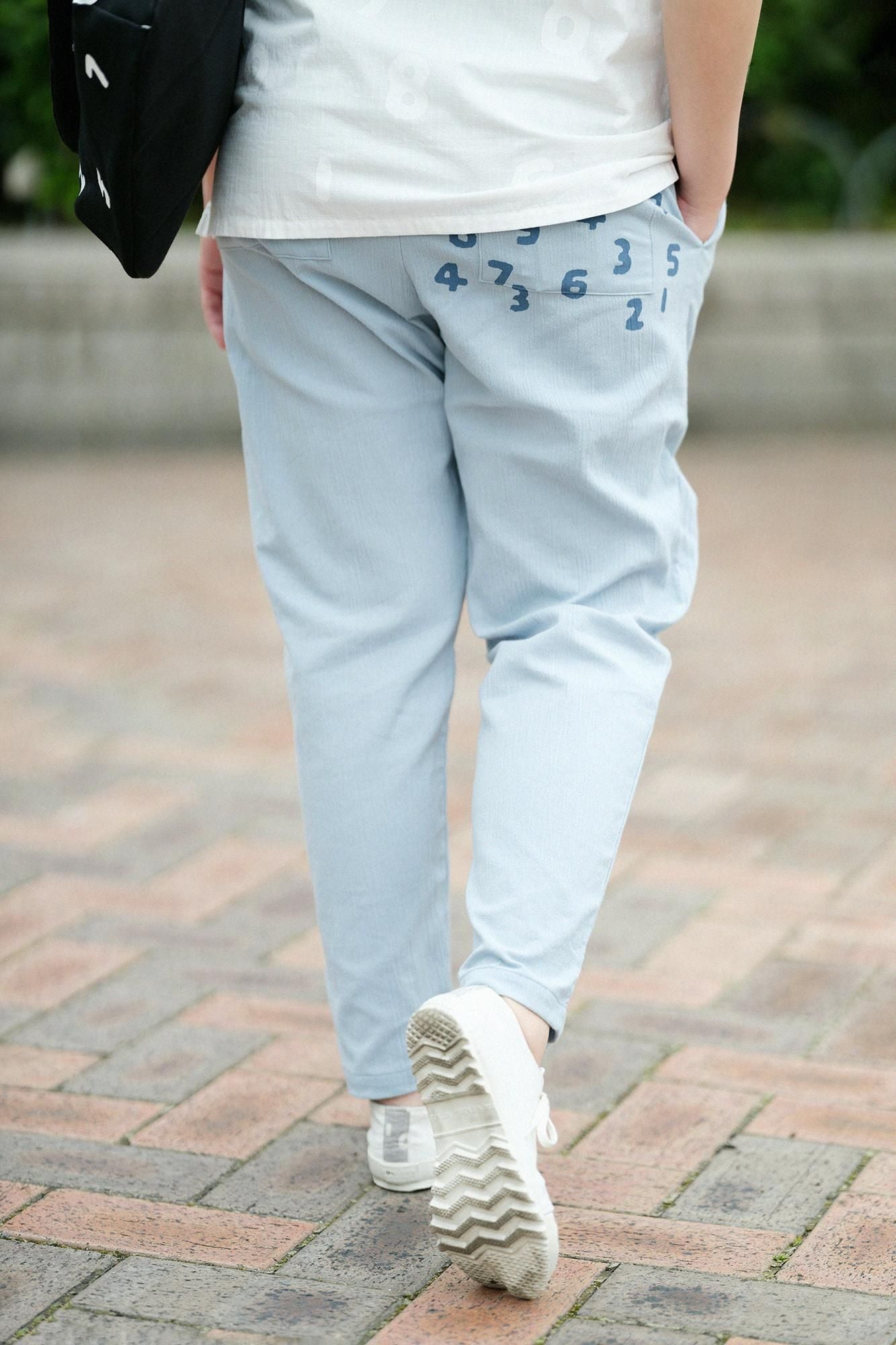 Chizimi Cotton 20/20 Easy Tapered Pants／Pale Greyish Blue