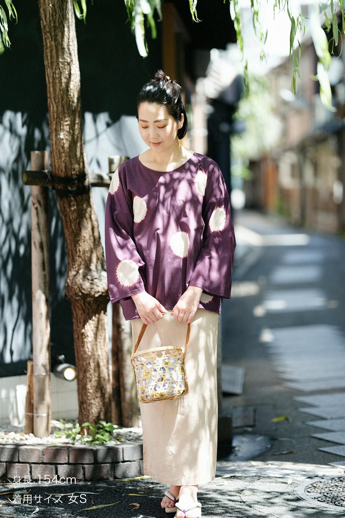 近清紮染 Kersey粗織布 圓弧袖 方形上衣／大圓點 桑紫色×淺米灰色