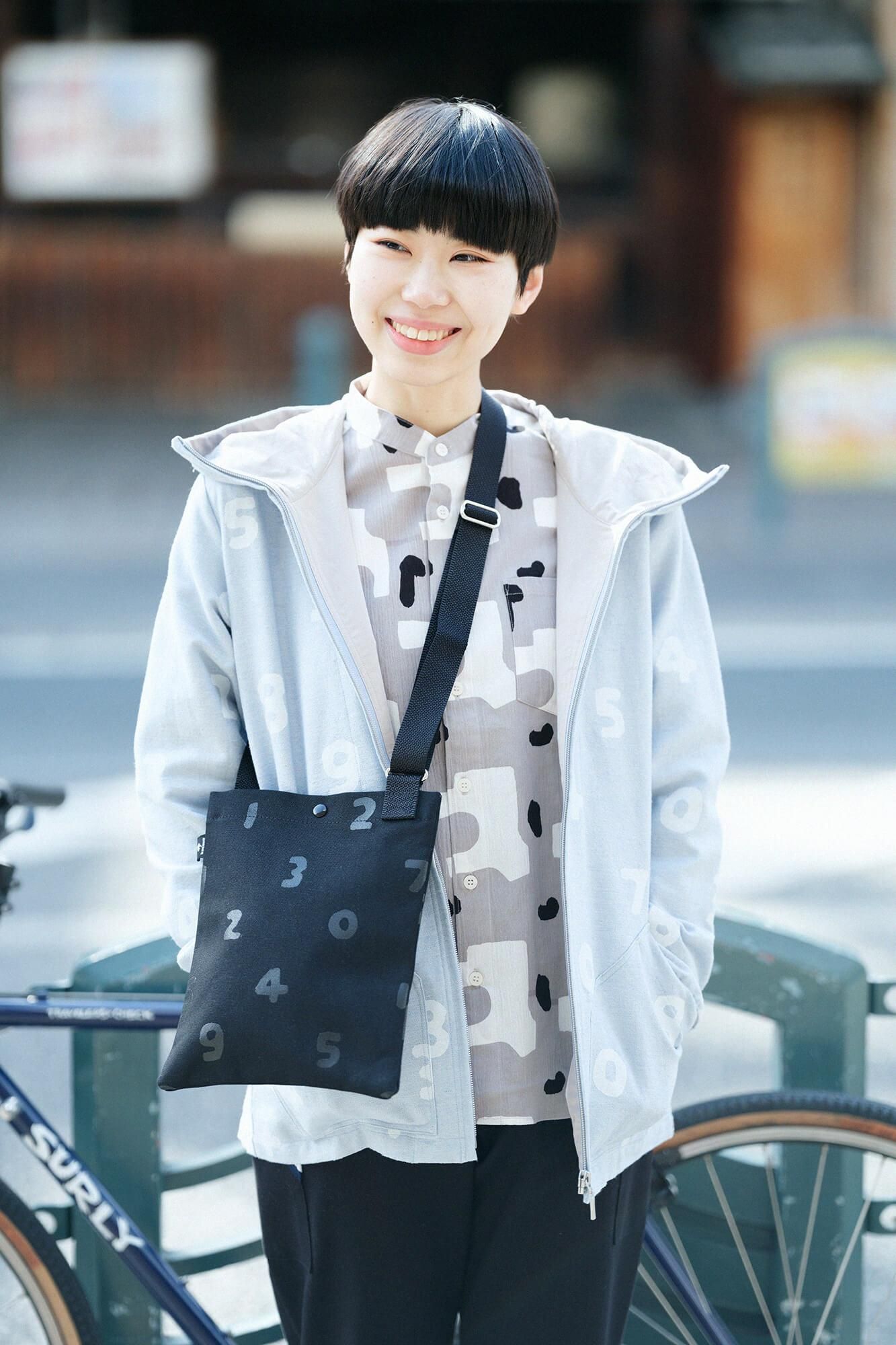 帆布 サコッシュ 小／SO-SU-U 濡羽色（ぬればいろ）×濡羽色（ぬればいろ）