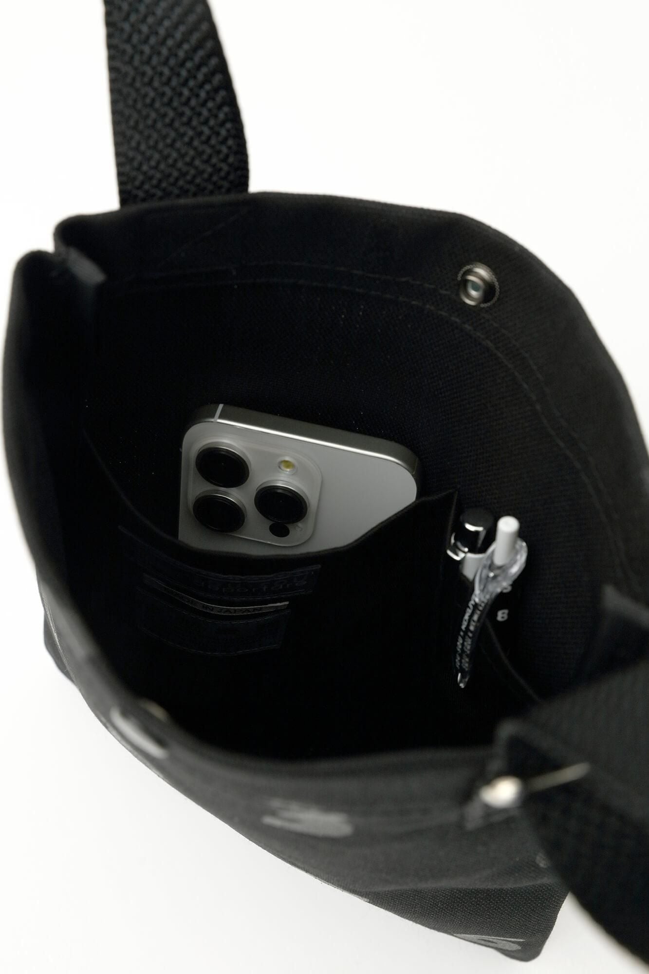 帆布 サコッシュ 小／SO-SU-U 濡羽色（ぬればいろ）×濡羽色（ぬればいろ）