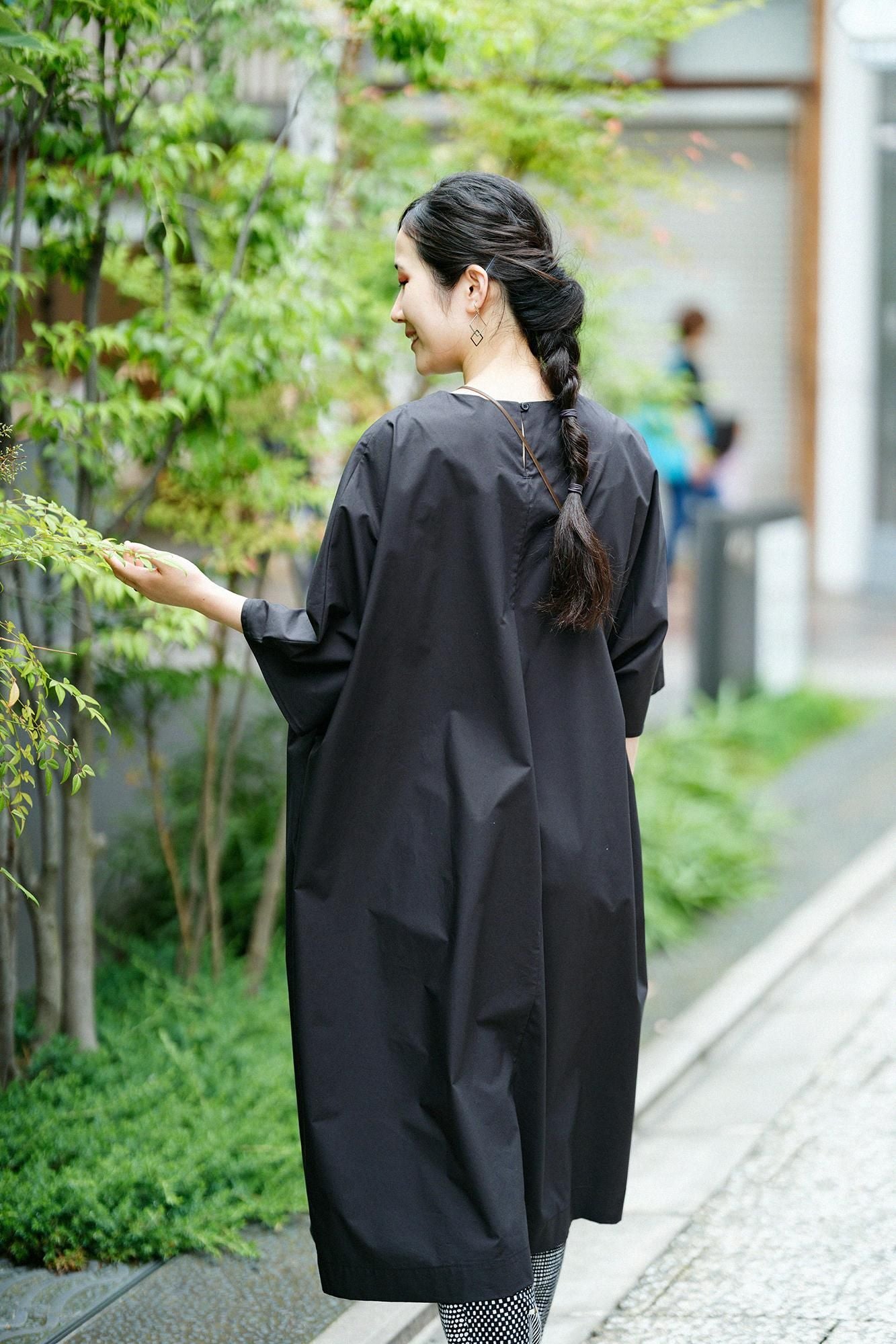 蝙蝠袖 寬版洋裝/黑色