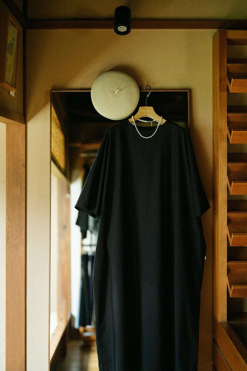 robe longue à manches chauve-souris