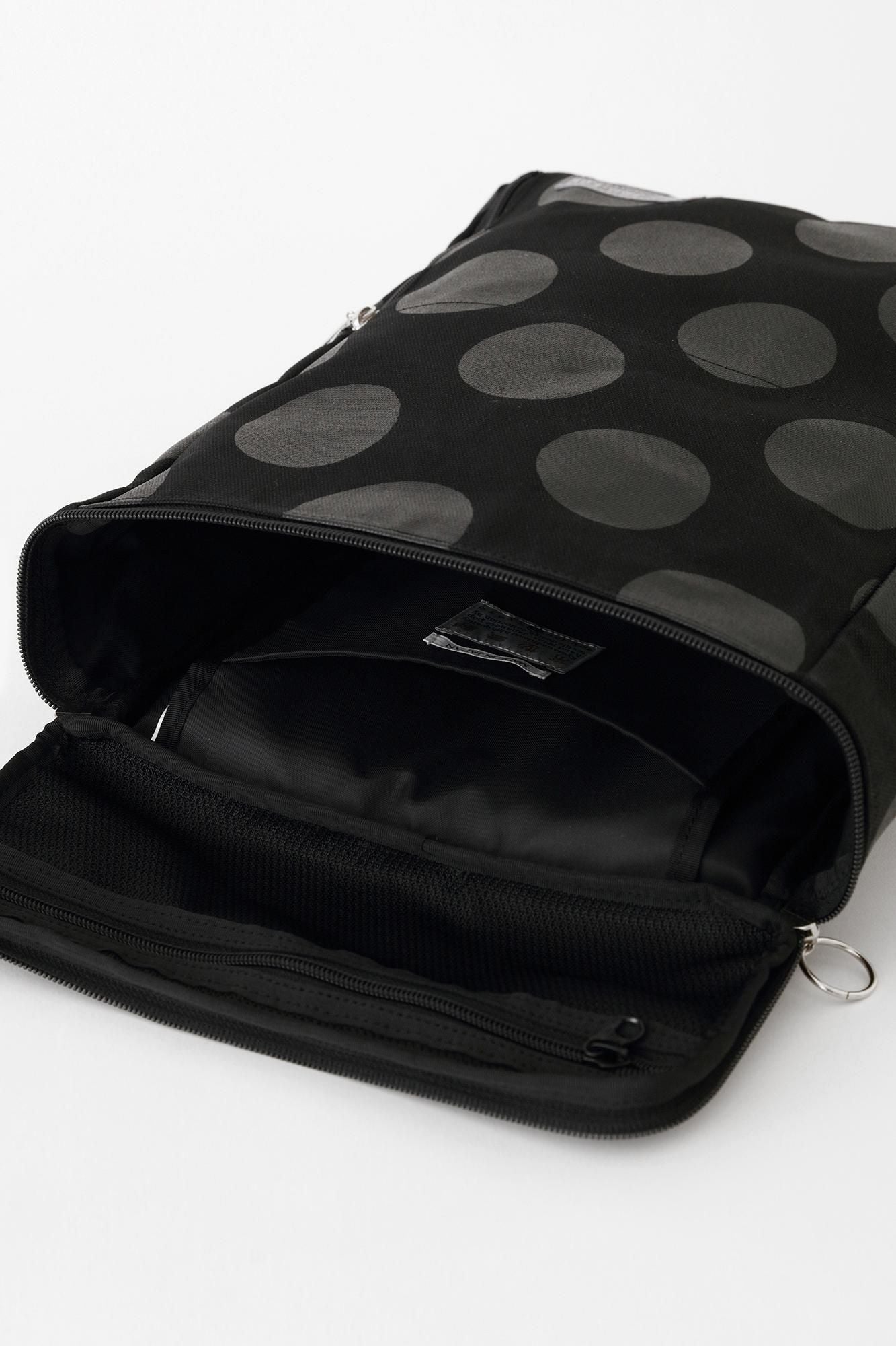 BOX Backpack Small / MBP Black