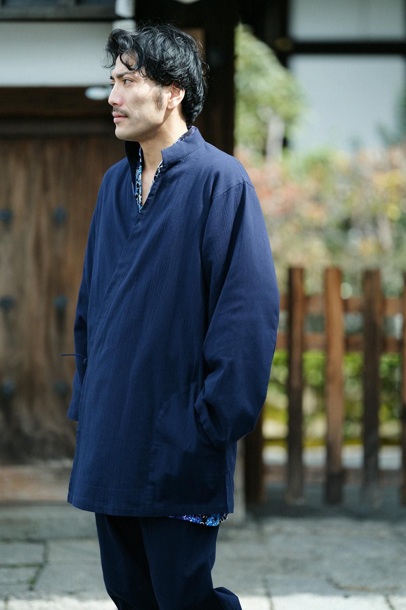 高島縮棉 20/20手柄作務衣／藍黑色