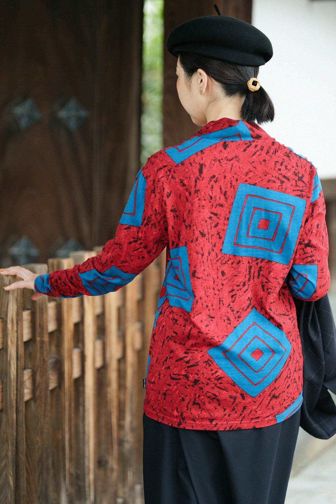 Balline étroite des demi-cols (Haneriseba fuubi) / ohako)