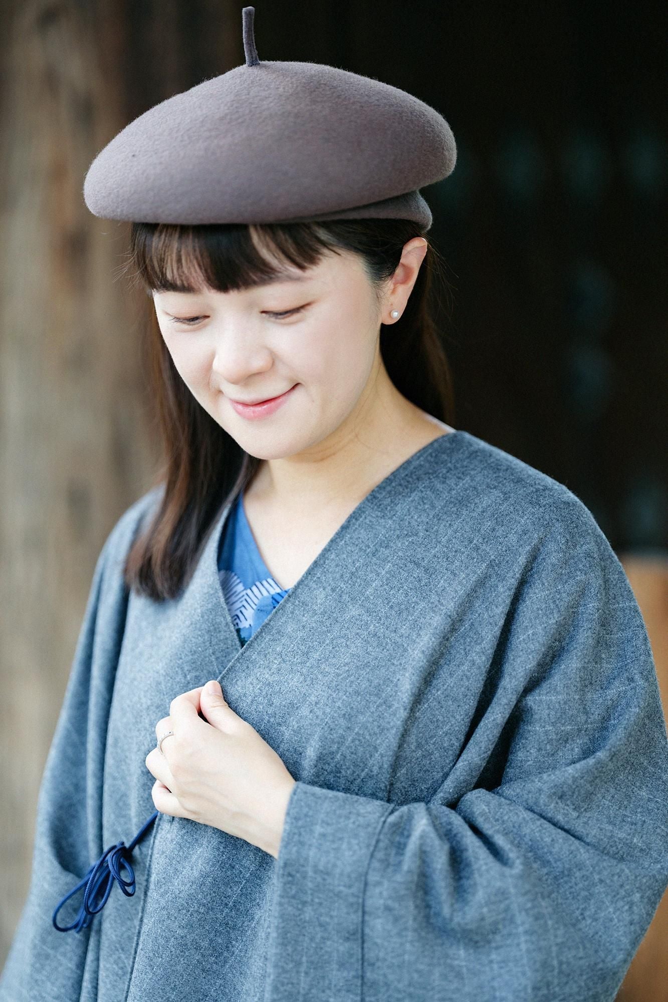 梳毛條紋 如月披風斗篷／深灰色