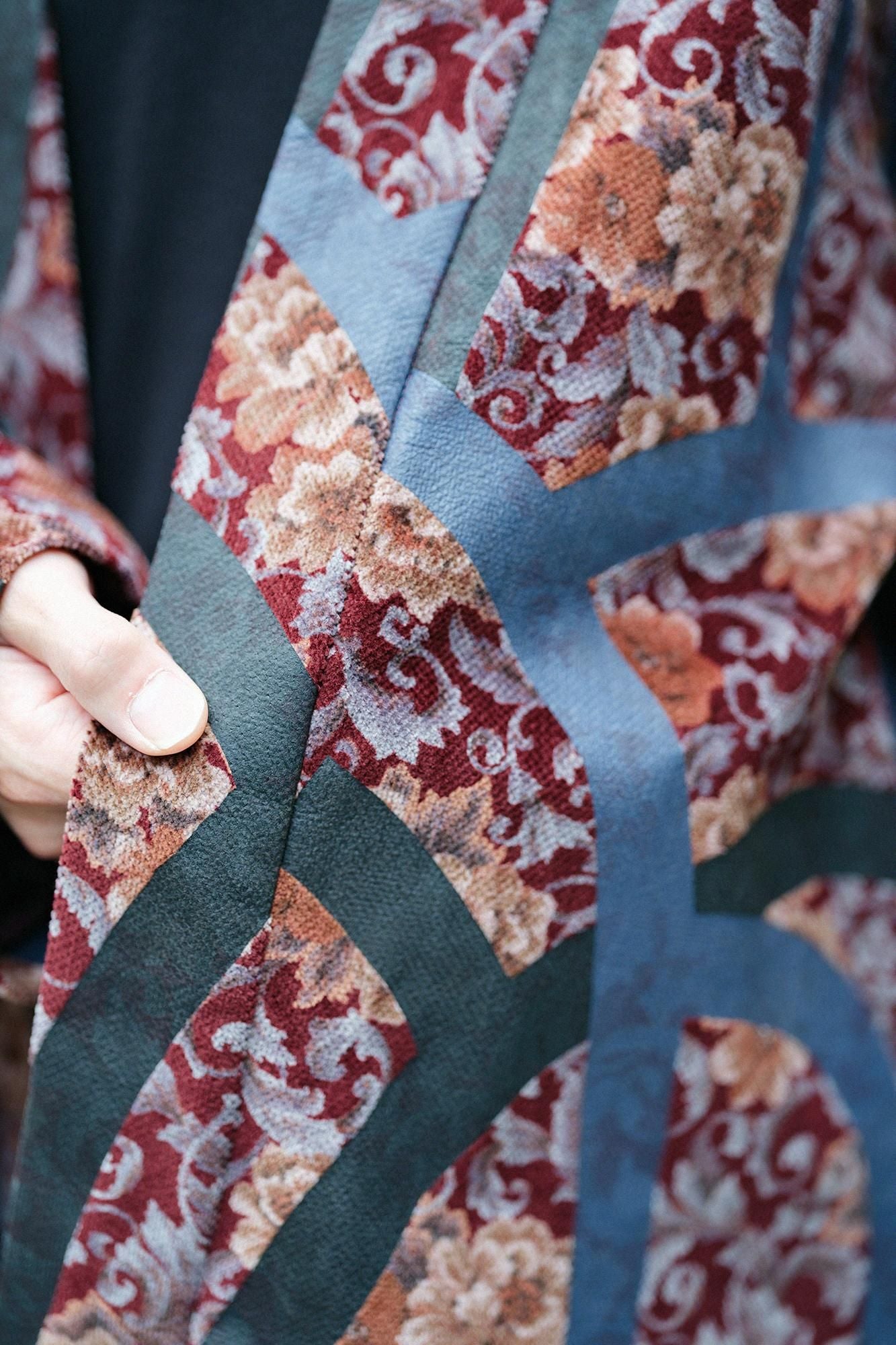 Corduroy Hanten Long-sleeved Jacket with Lining / Chinese Flower Waterfall