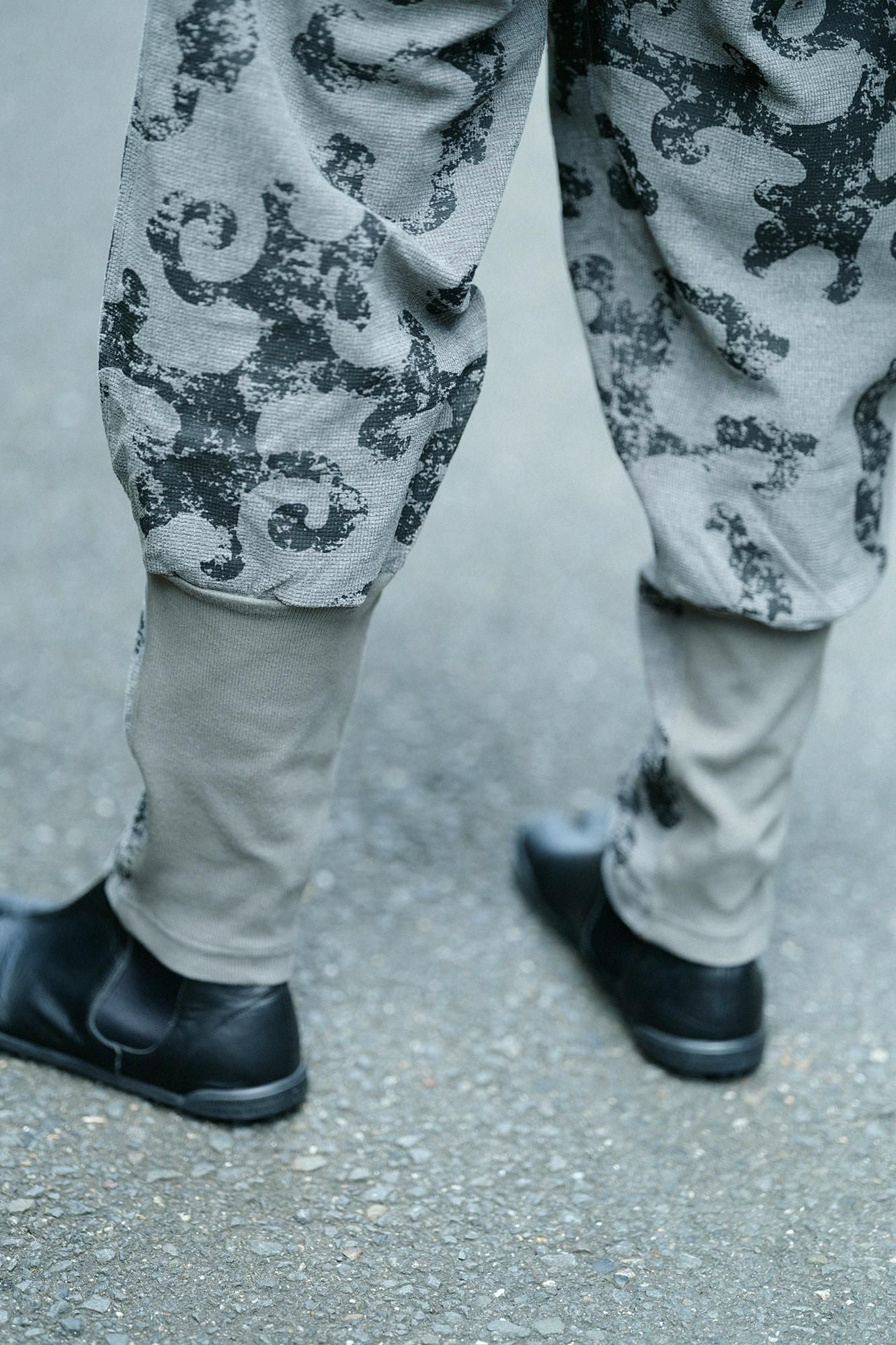 Soft Thermo(R)燈芯絨哈倫褲／怒濤 時代灰色