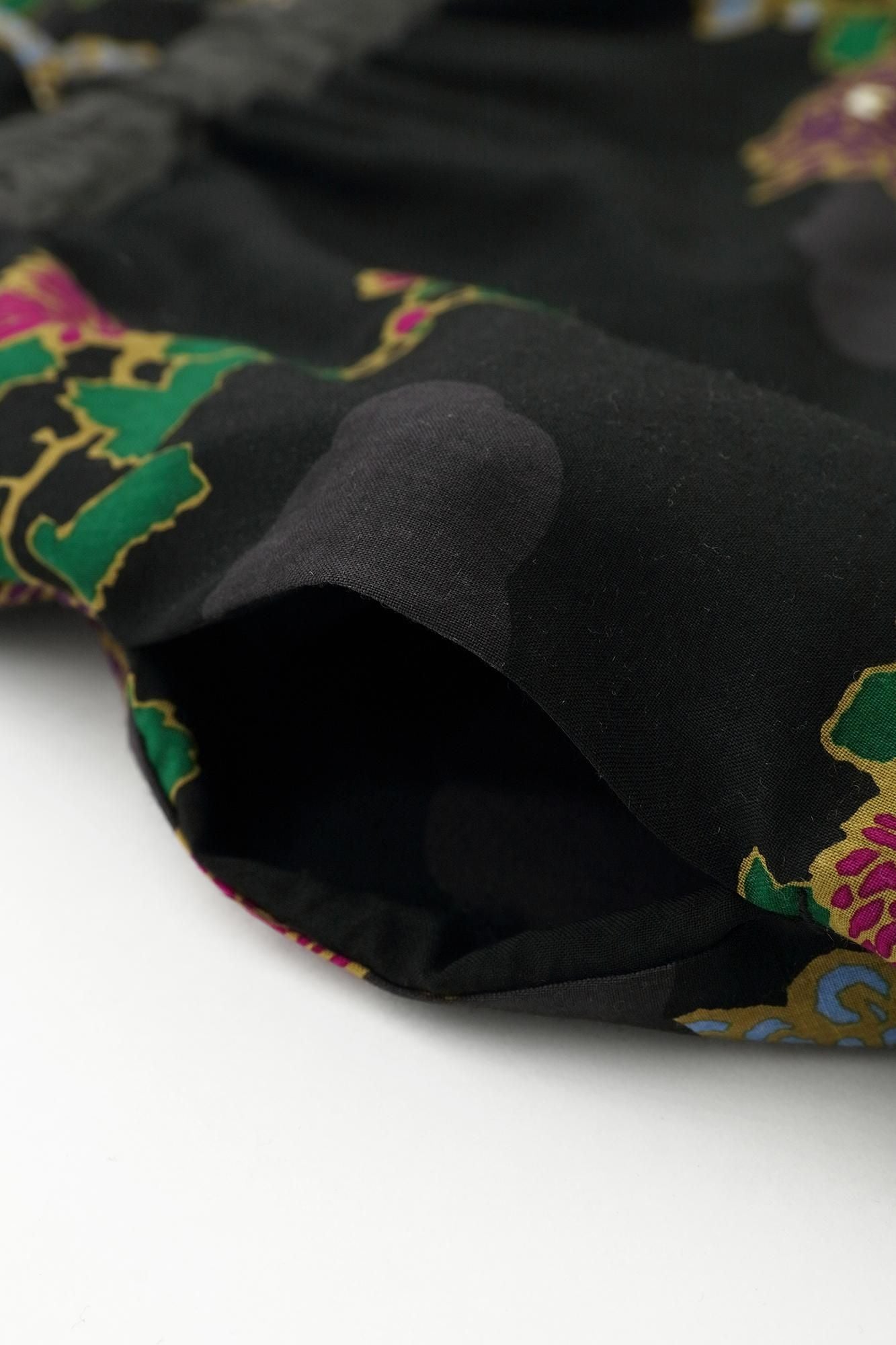 モスリン みたて衣／雲取り（くもどり）に菊