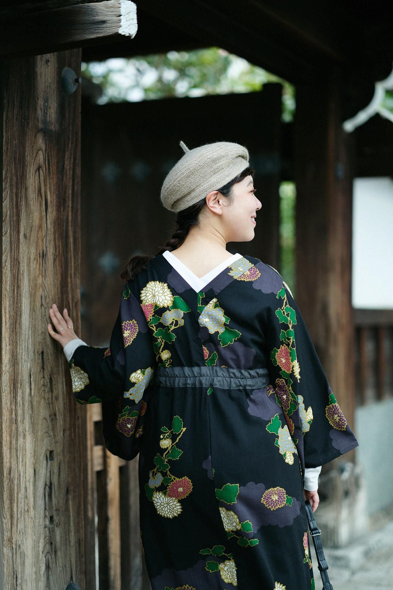 SOUSOU　モスリンみたて衣　菊づくし モスリン みたて衣／雲取り（くもどり）に菊