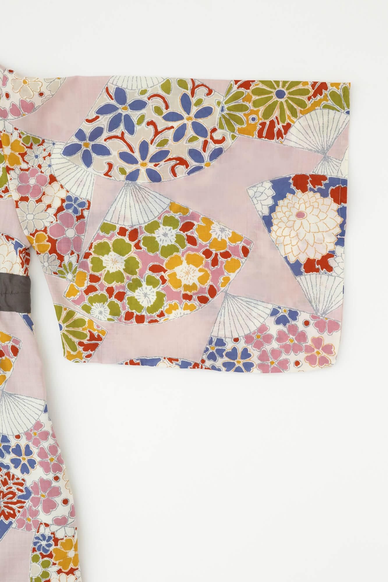 モスリン みたて衣／扇（おうぎ）