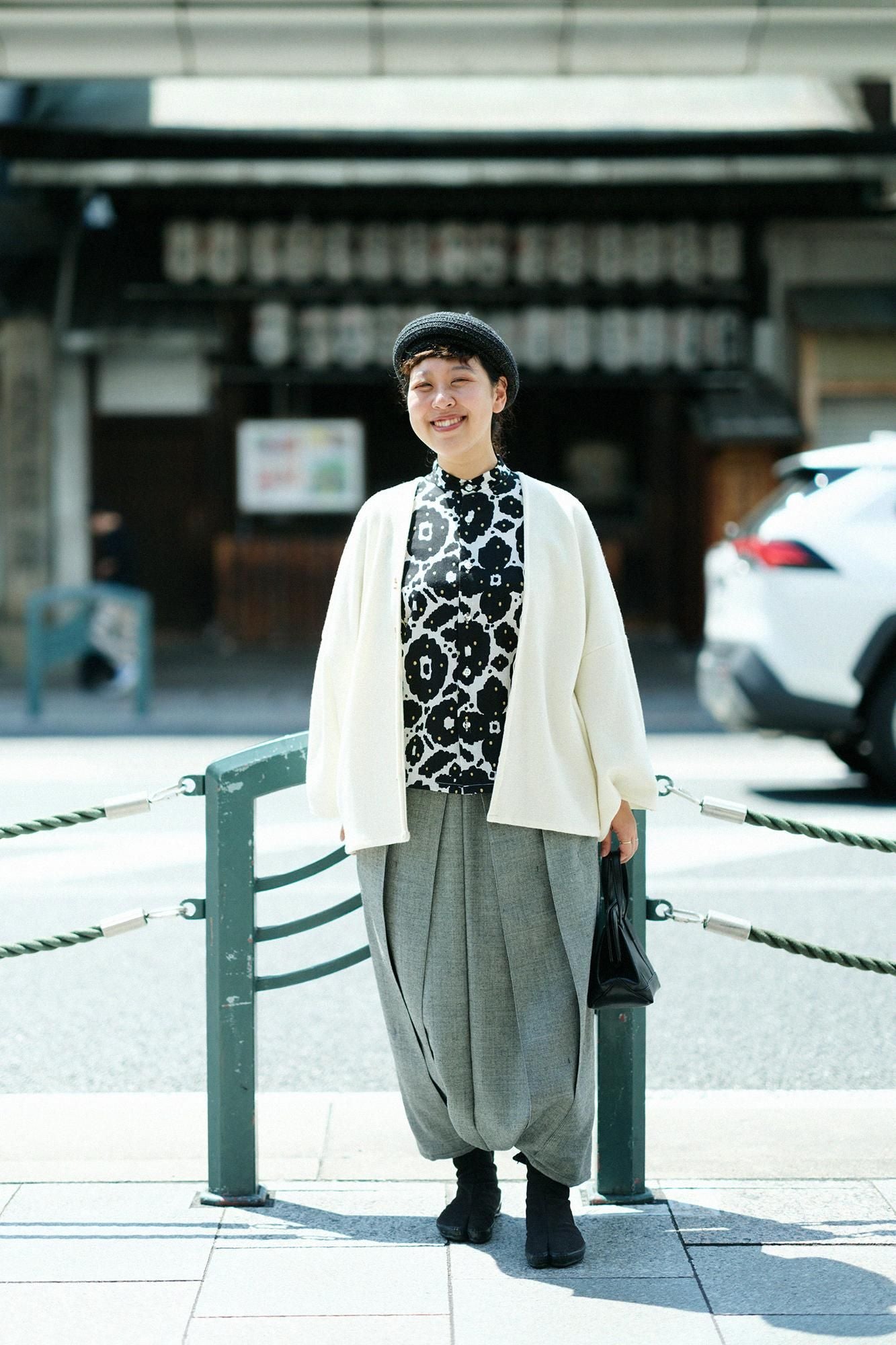 sou.sou モスリン モスリン 草衣（そうい） 上（うえ）／花装飾（はなそうしょく）