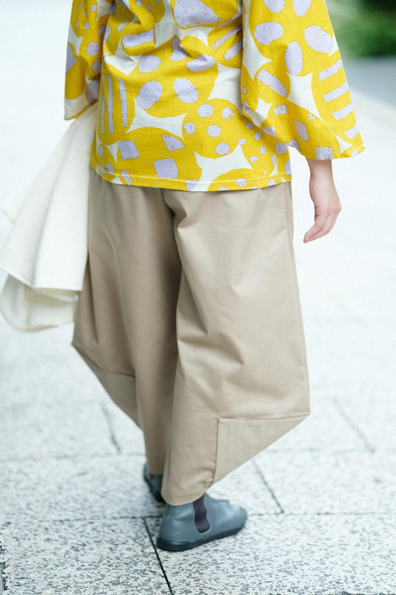 高密度 Solotex(R) 斜纹宽幅 Monpe 柔和/沙色