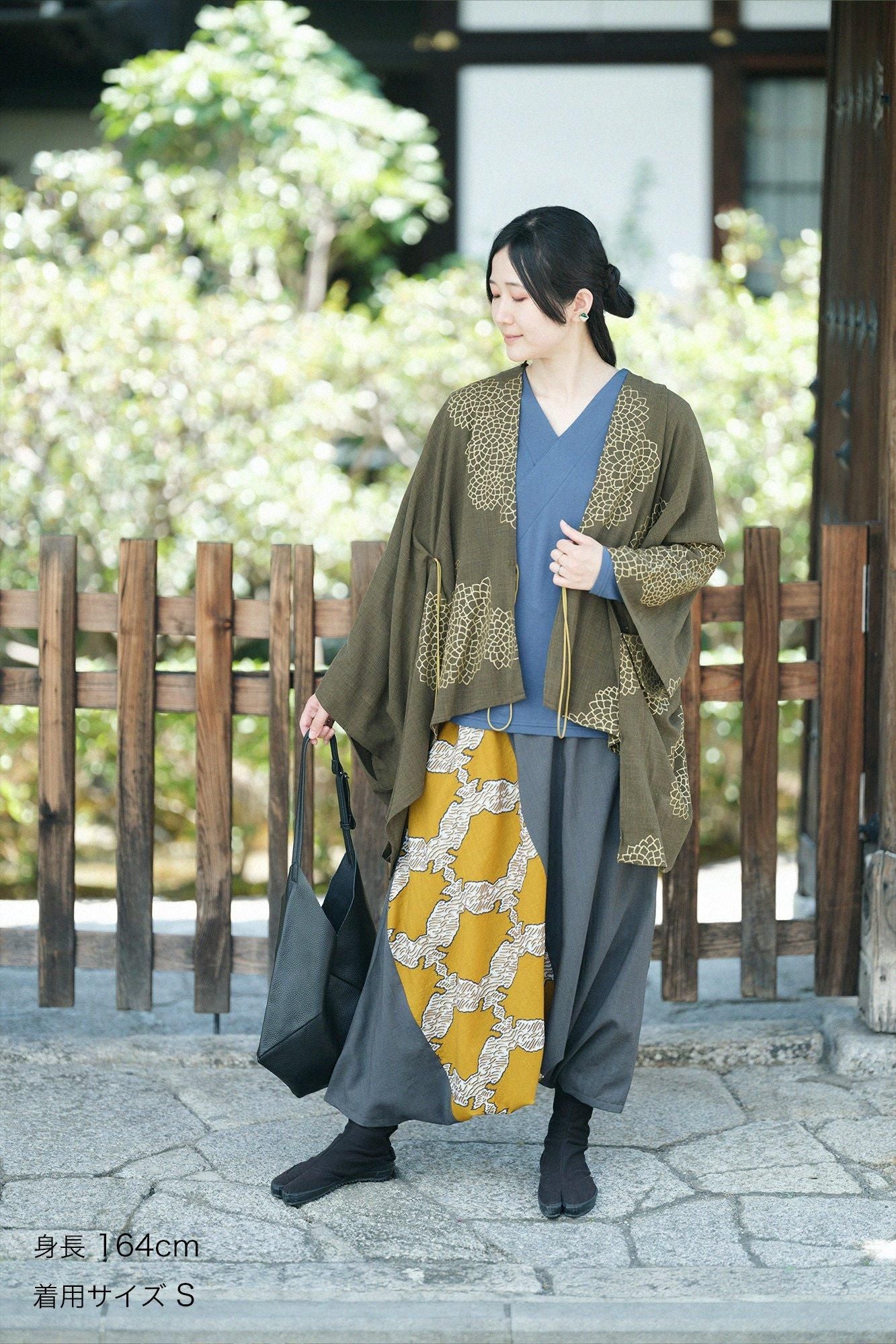 モスリン 富士（ふじ） 2.0／濃灰（こいはい）×武者七宝（むしゃしっぽ