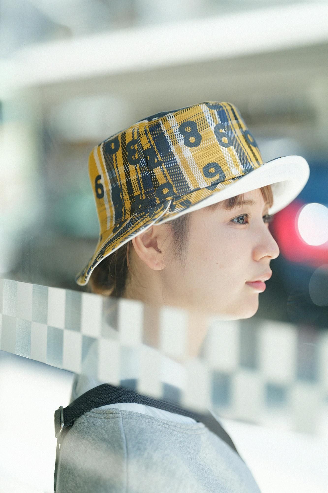 重斜纹检查可逆自行车帽/so-su-u kon（kon）顶部和底部（ka）金色