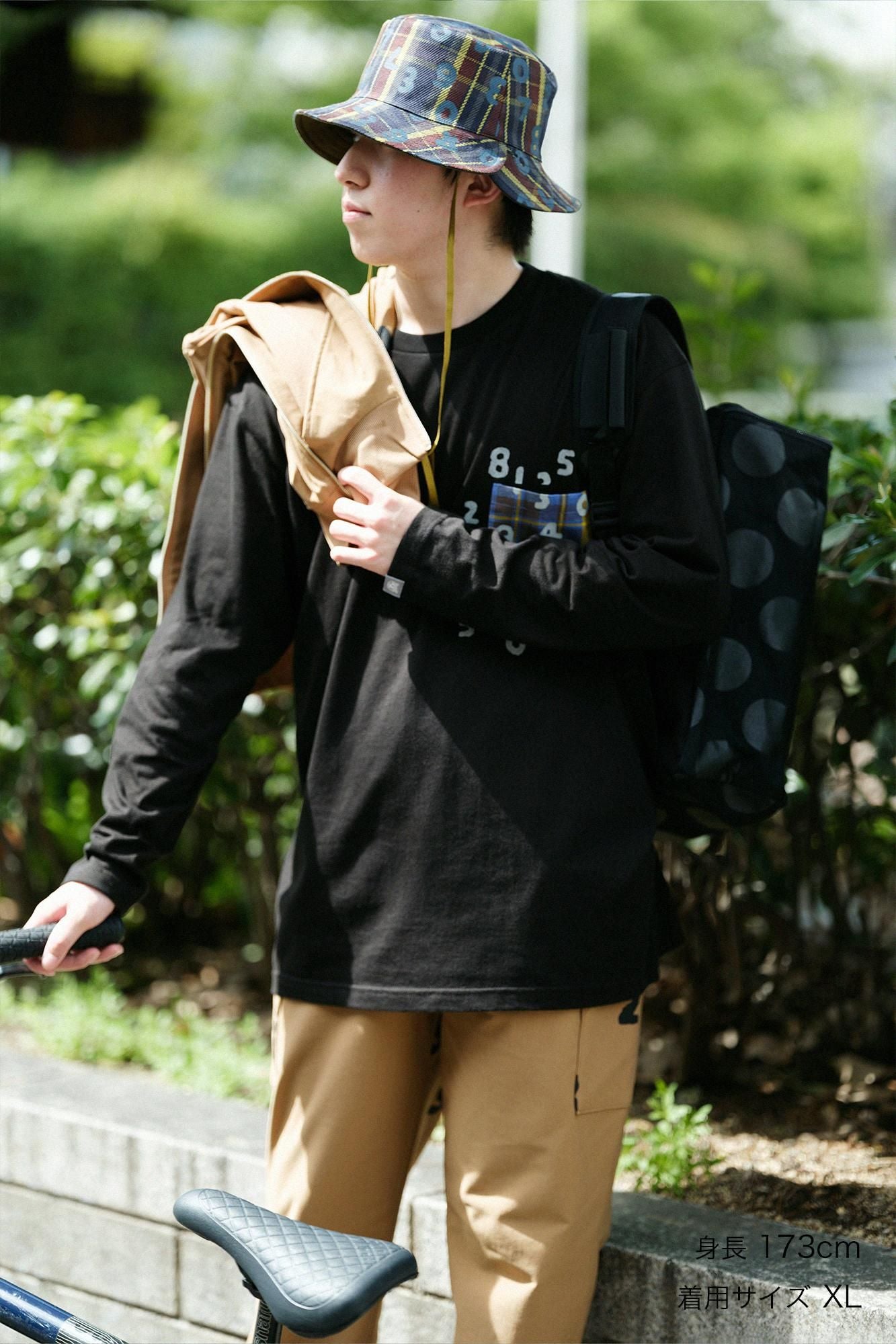 长袖口袋T恤 [5.6]/黑色 x SO-SU-U Kon