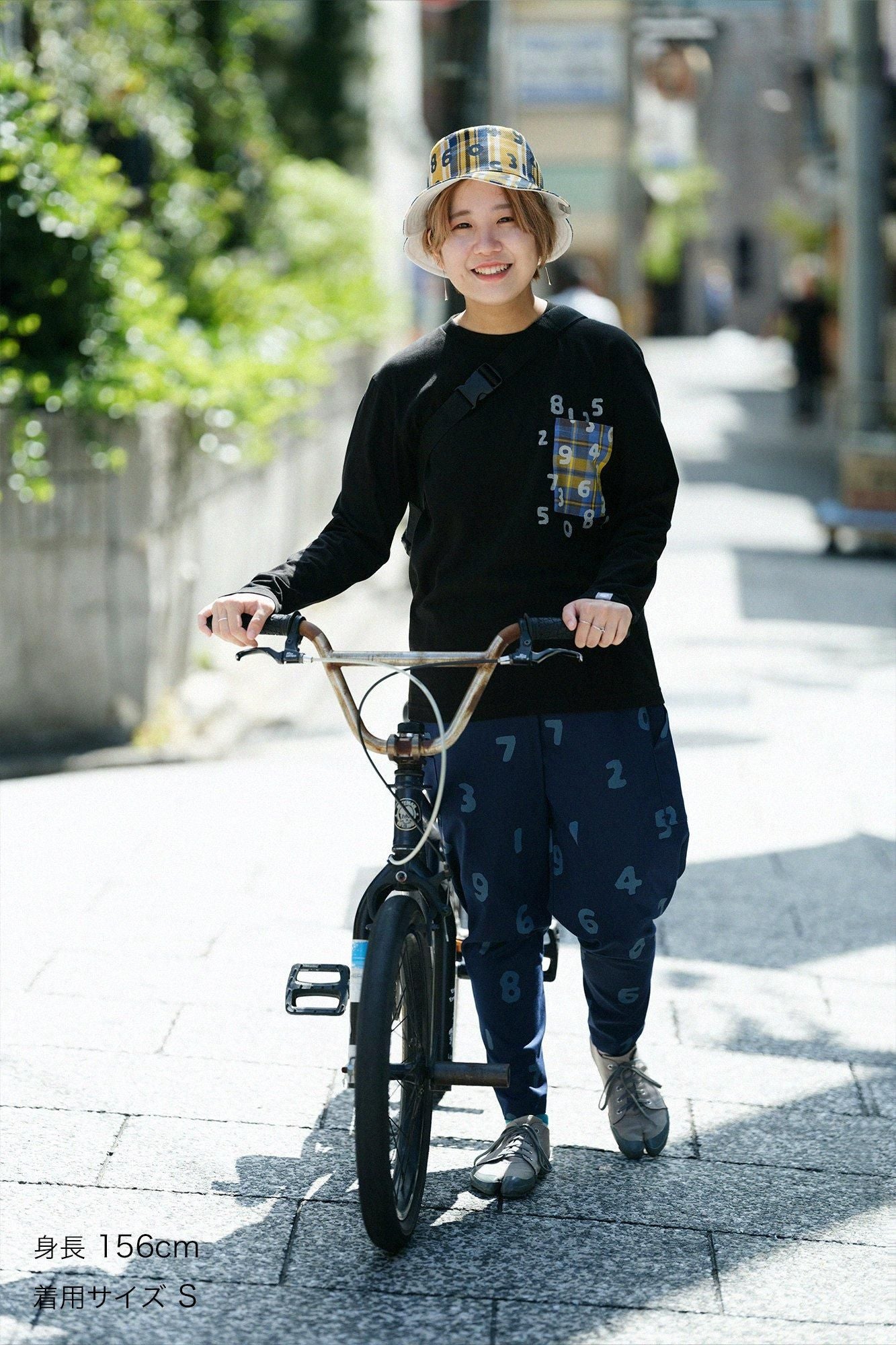 长袖口袋T恤 [5.6]/黑色 x SO-SU-U Kon