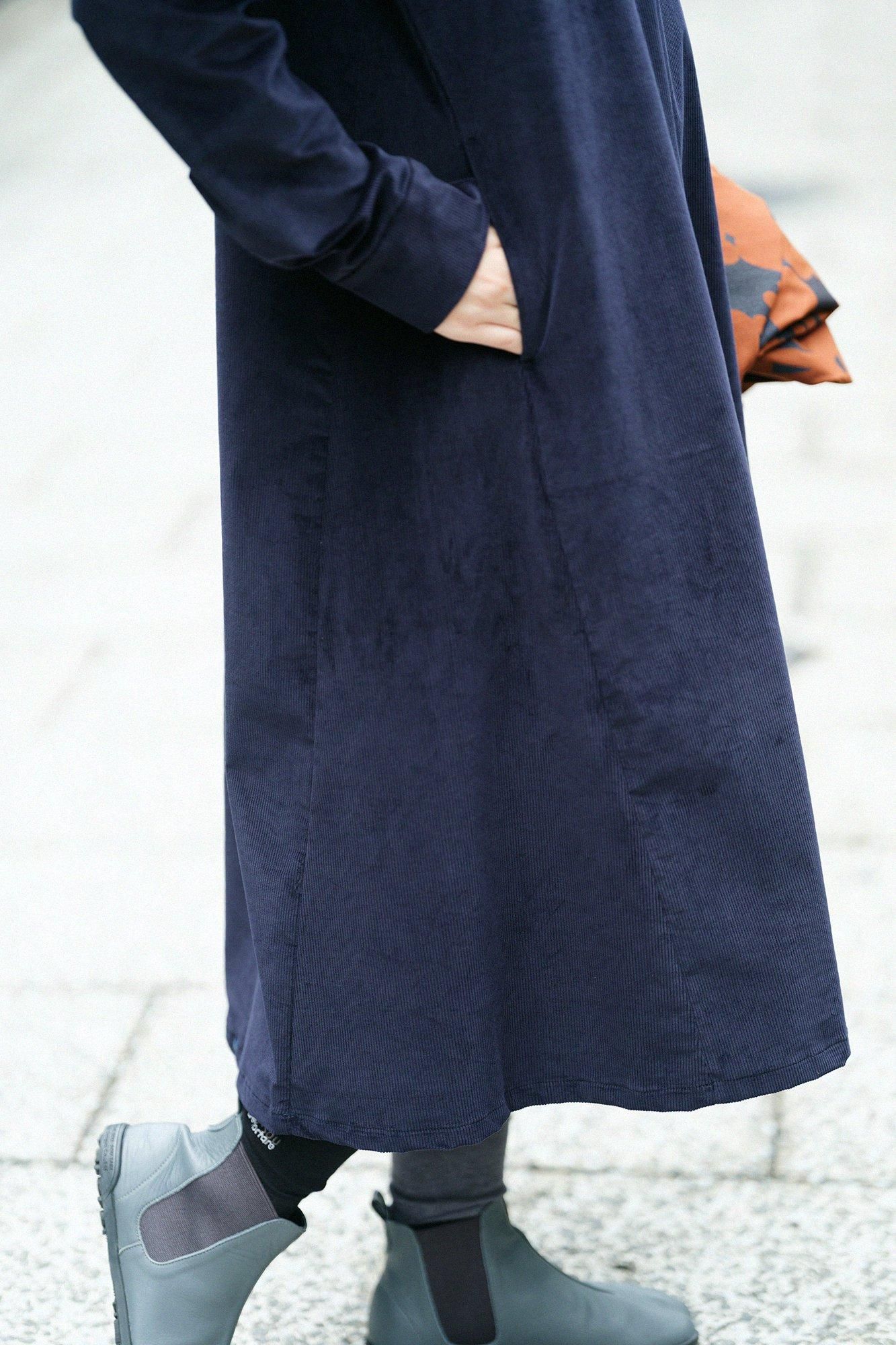 net限定】ストレッチコーデュロイ BIKEワンピース／ダークネイビー