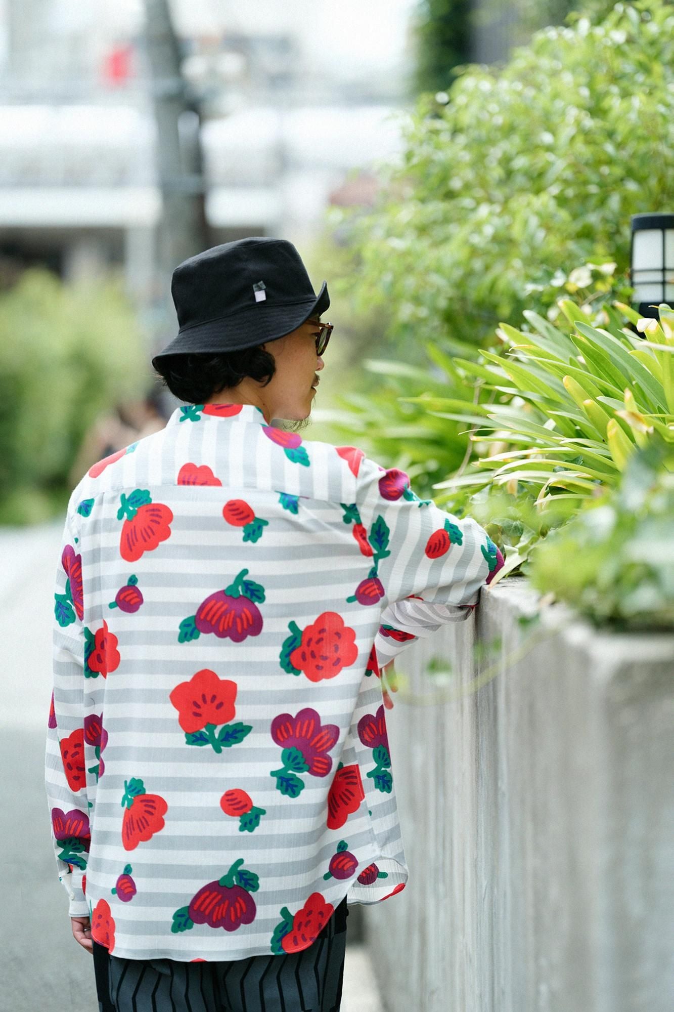 타카시마치지미 20/20 스탠드칼라 셔츠／소꿉친구