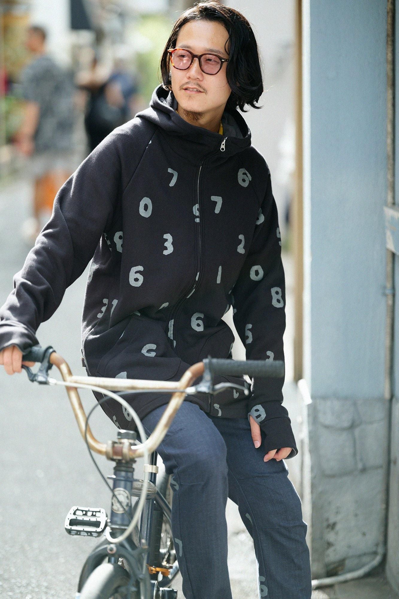 內抓毛BIKE 連帽外套/ SO-SU-U十數和留白黑色×深灰色