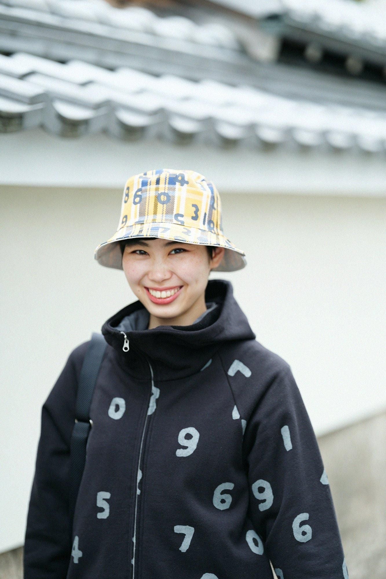 內抓毛BIKE 連帽外套/ SO-SU-U十數和留白黑色×深灰色