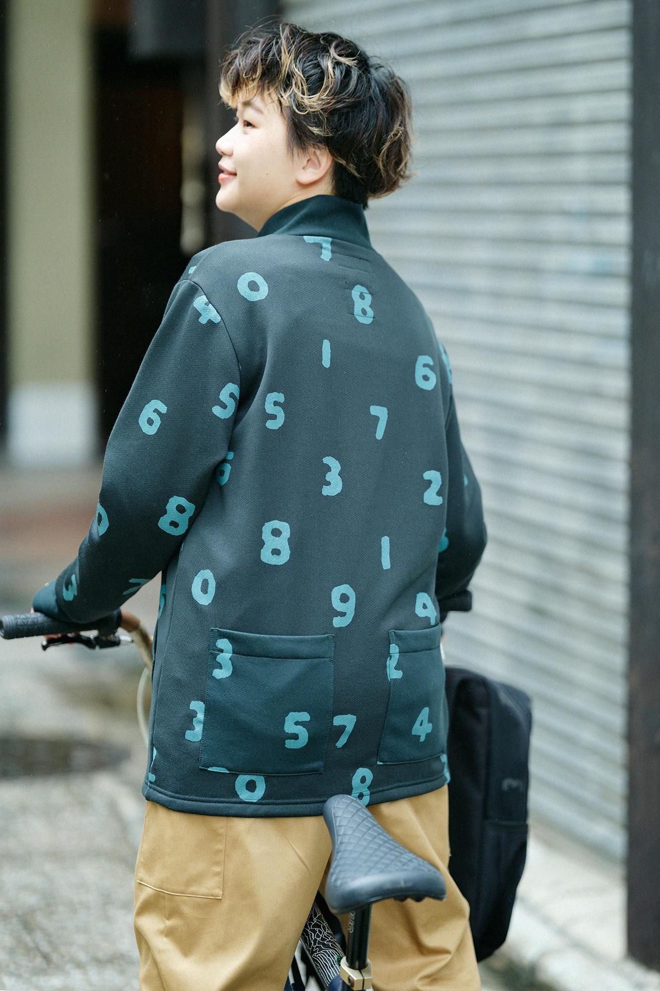 內抓毛ZIP UP BIKE外套／SO-SU-U十數 深綠色
