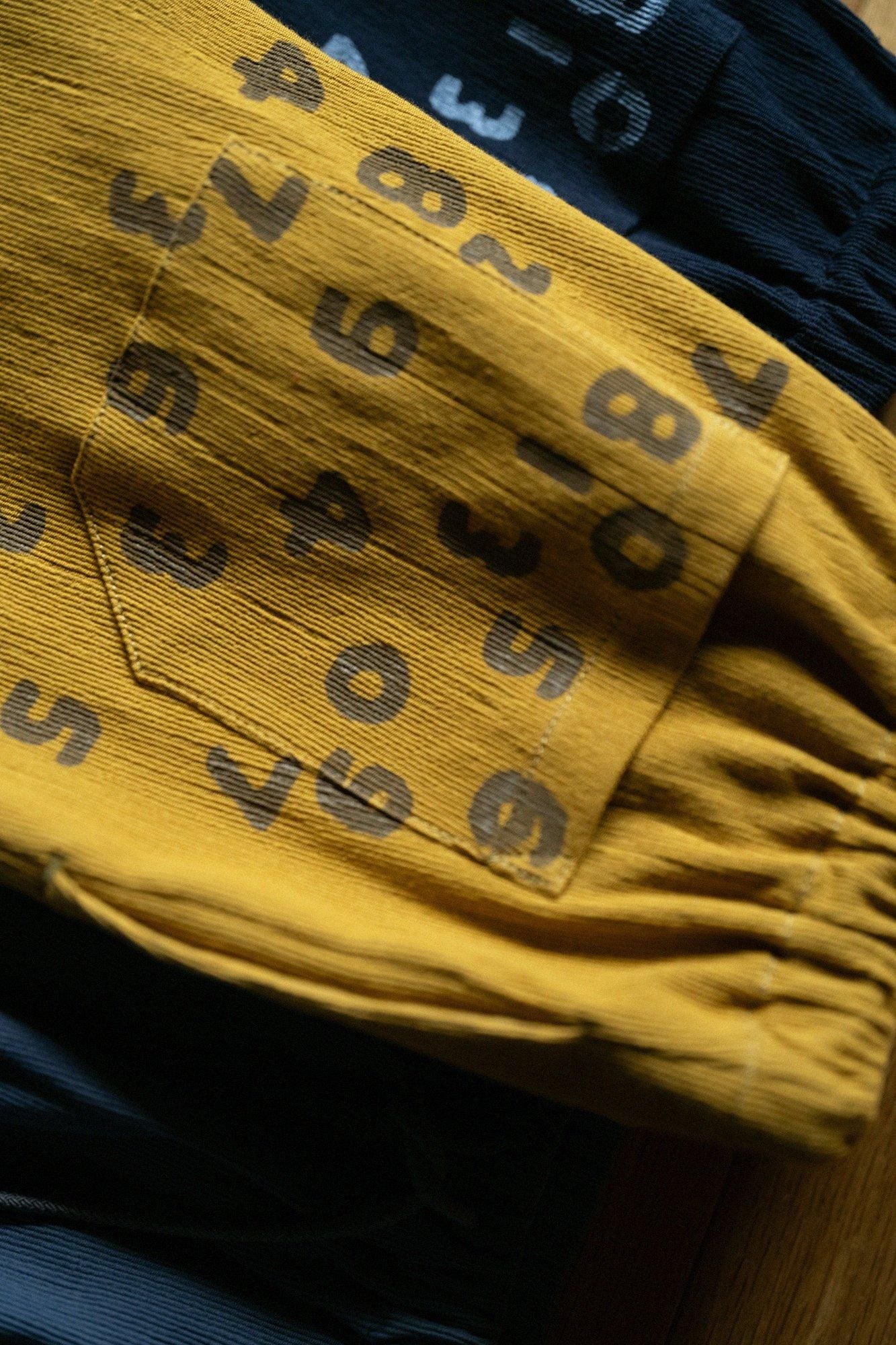 takashima chiku 20/10 Pique浮雕简易锥形裤子/Yamabuki Nezu