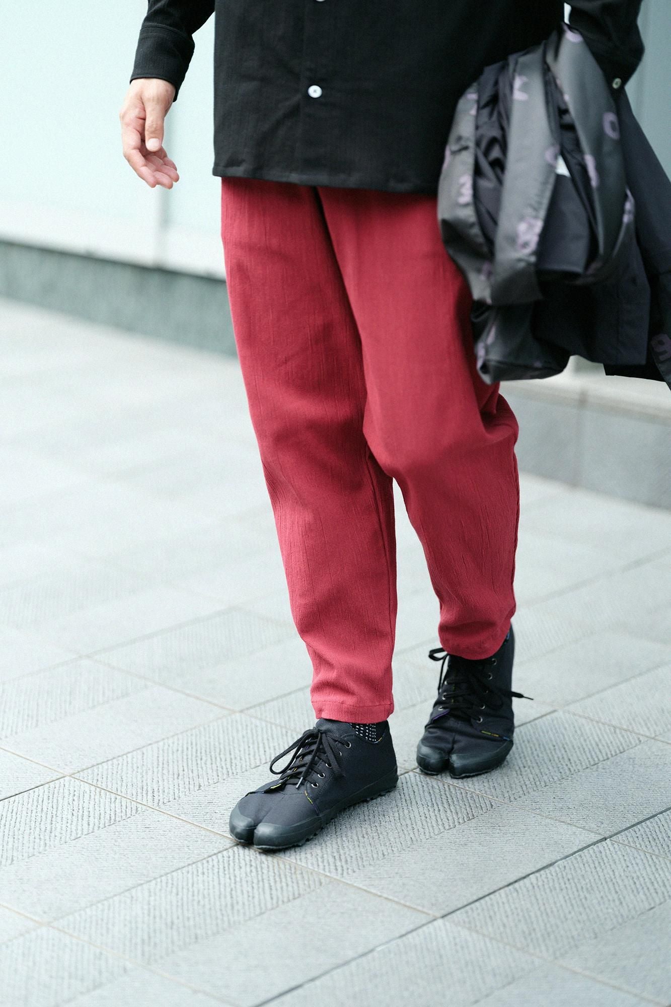 高島縮棉20/10 珠地佈型押加工休閒窄管長褲/Fukasoo