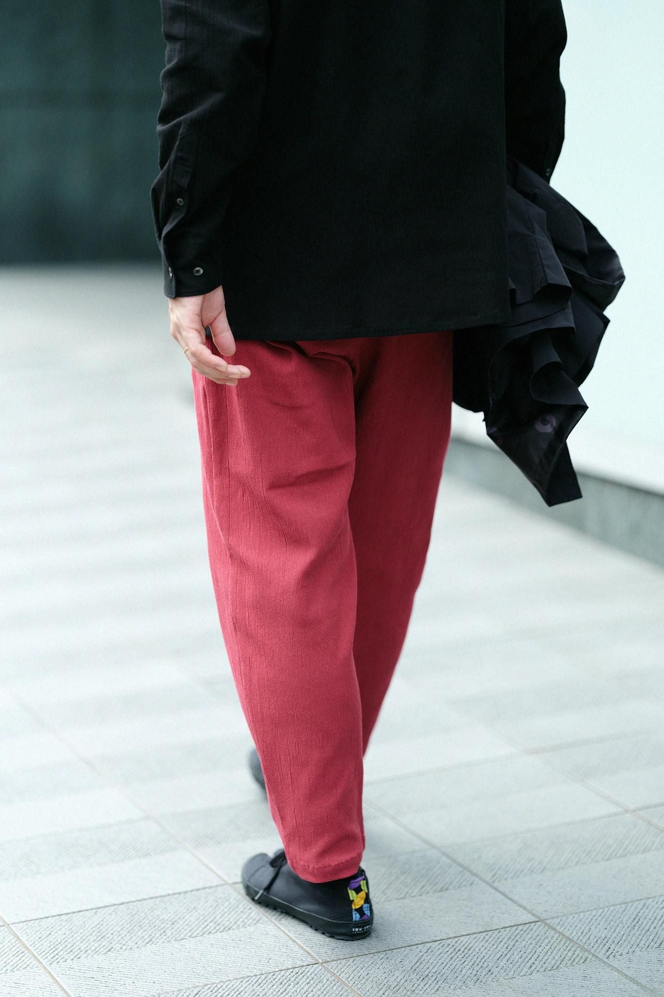 高島縮棉20/10 珠地佈型押加工休閒窄管長褲/Fukasoo