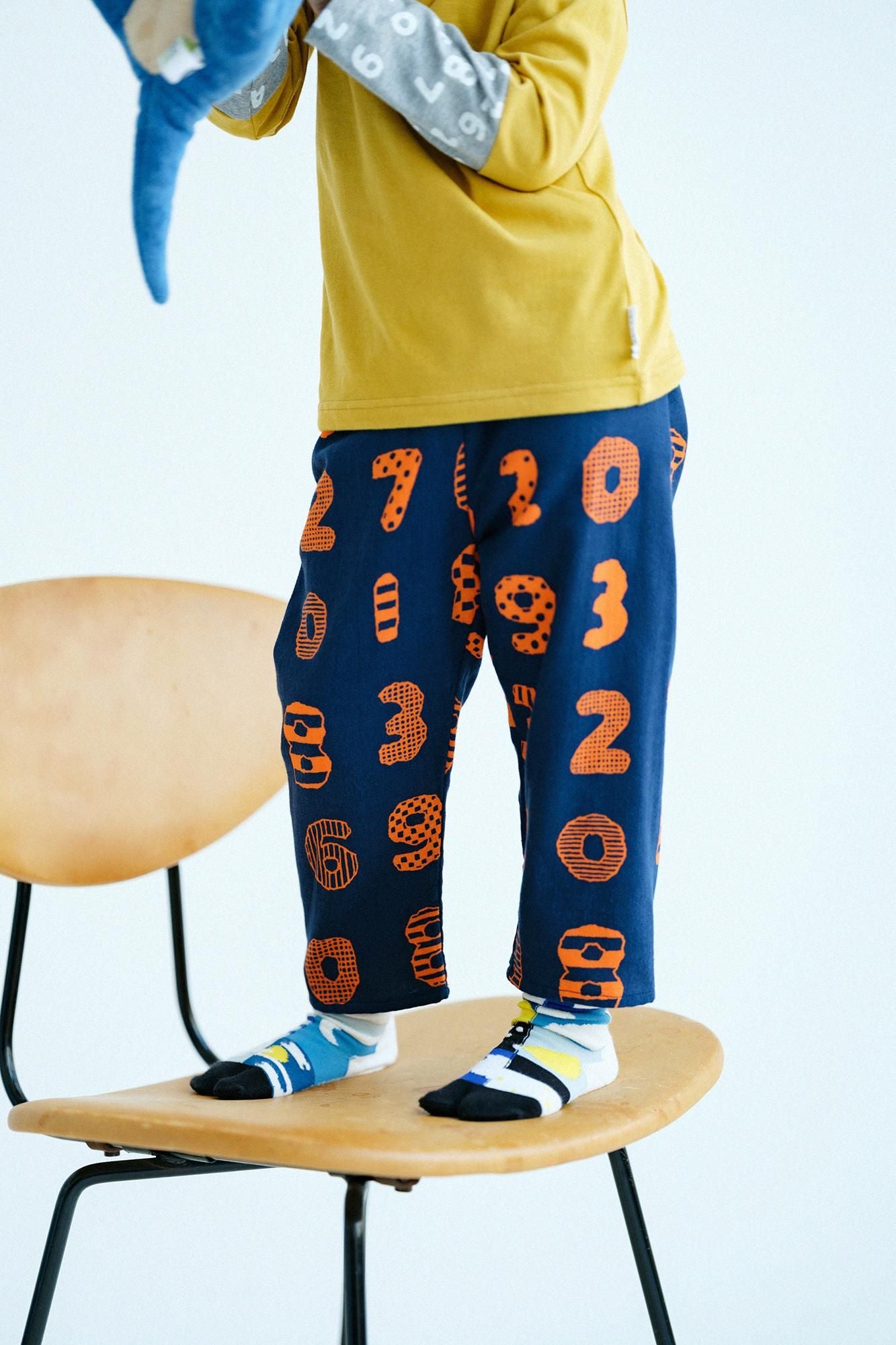 ●伊勢木棉 童裝長褲 一起/數字遊戲