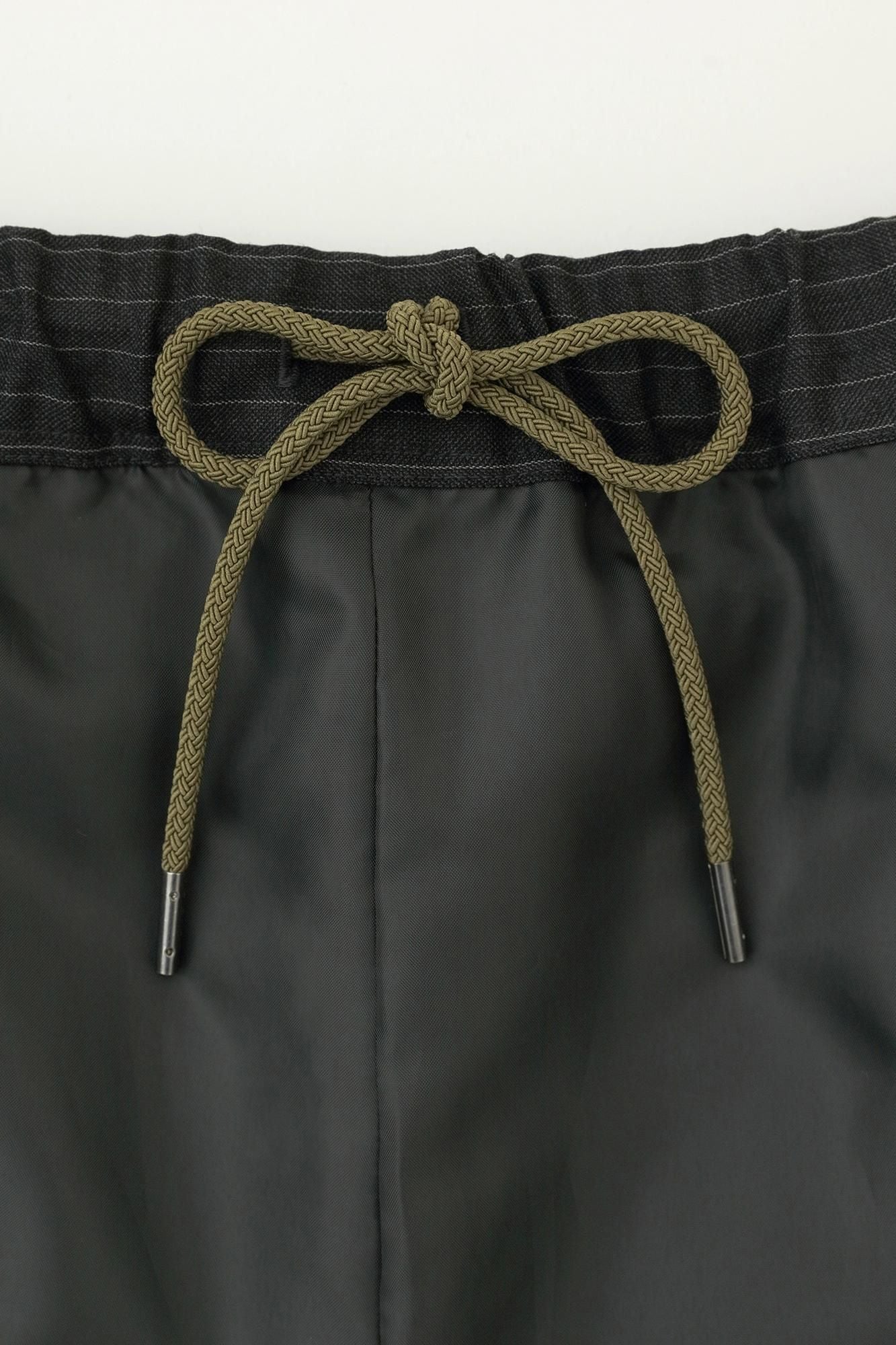 梳毛 和服褲裝 ／ 深灰 條紋