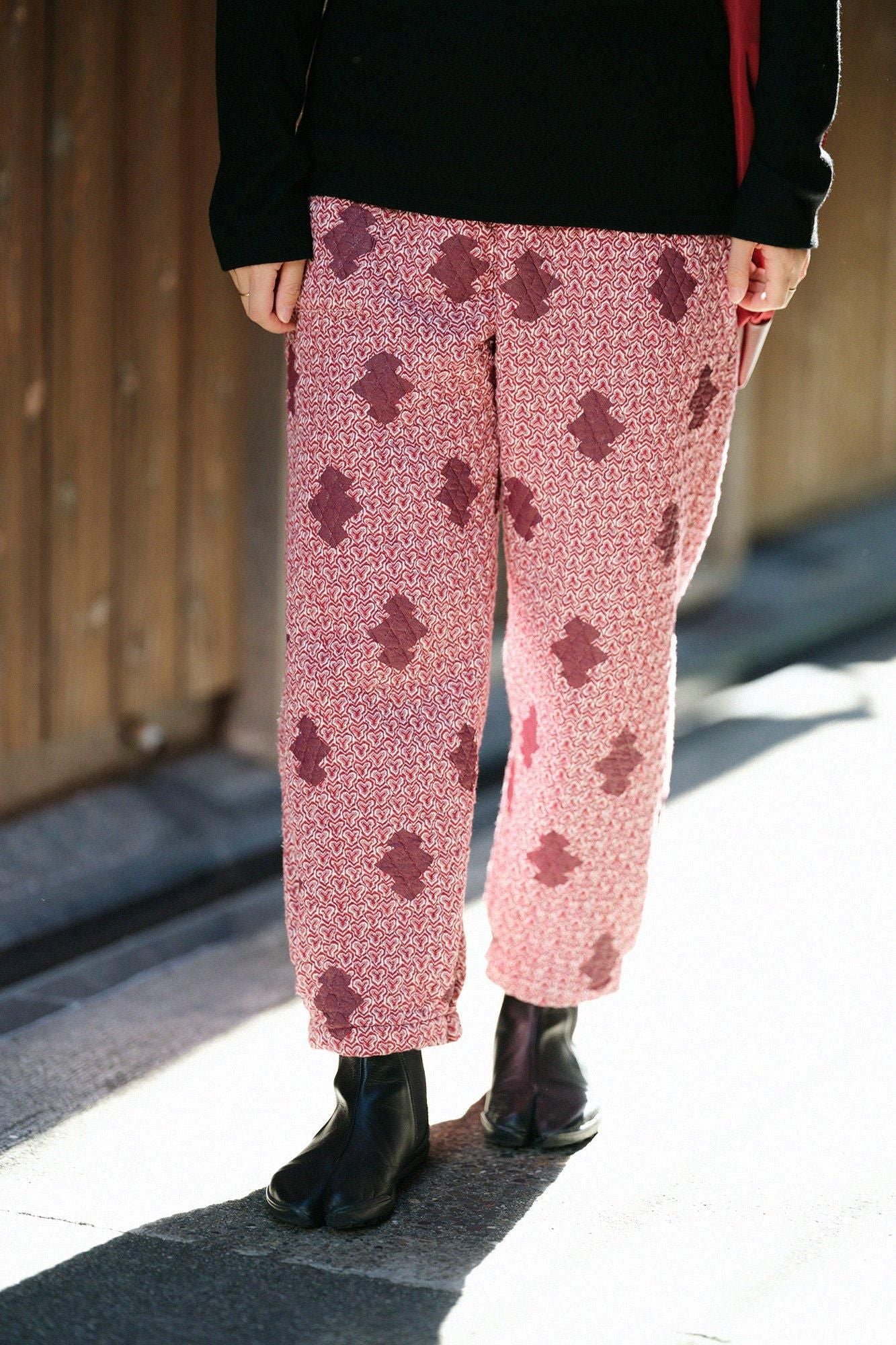 뱀 히다 몸뻬／카사네다이아몬드 (Kasanevishi) (gen)