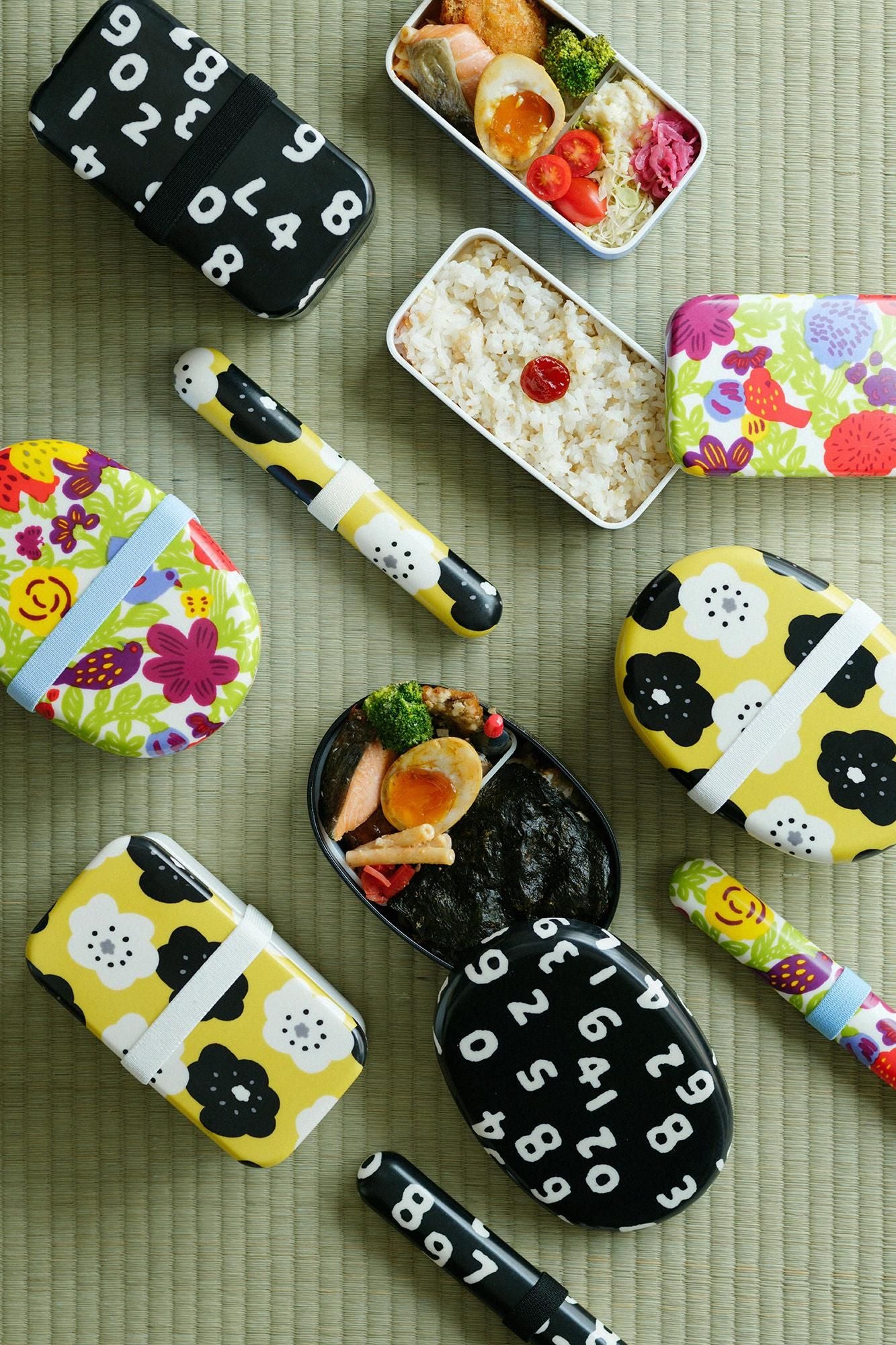 SOU・SOU×POKETLE Fabric Pasted Bento Lunch Box Oval / Smile