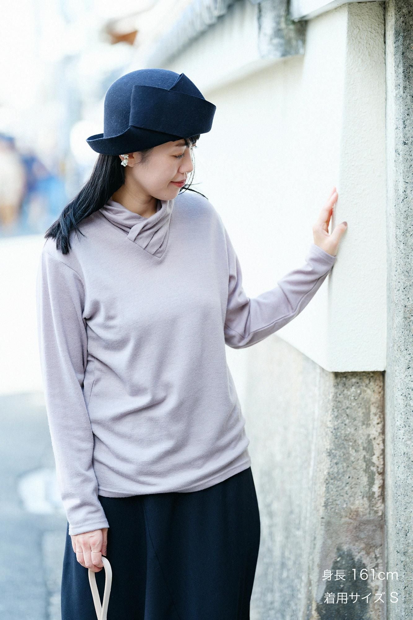 平針織 可洗羊毛 高領上衣／淺灰棕色