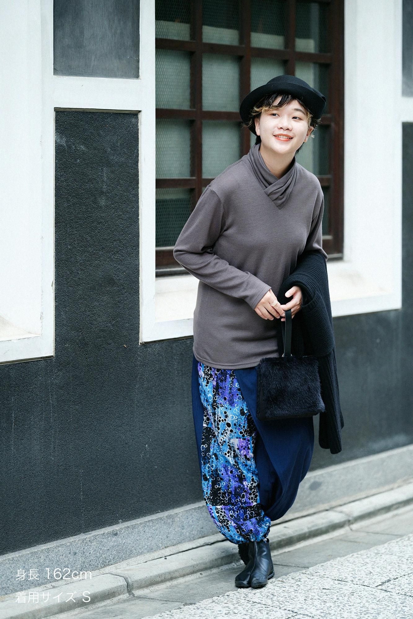 平針織 可洗羊毛 高領上衣／深灰紫色