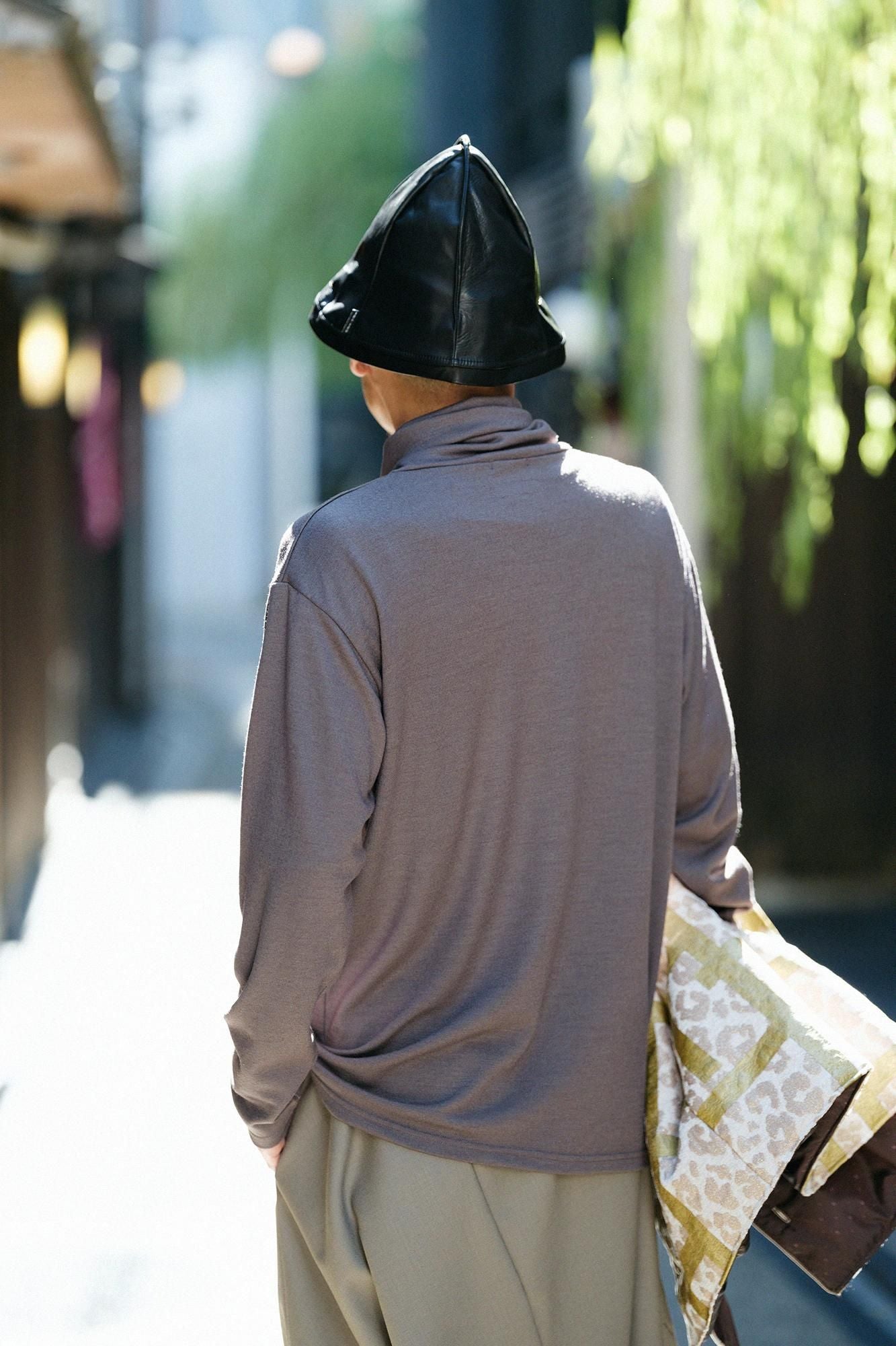 平針織 可洗羊毛 高領上衣／深灰紫色