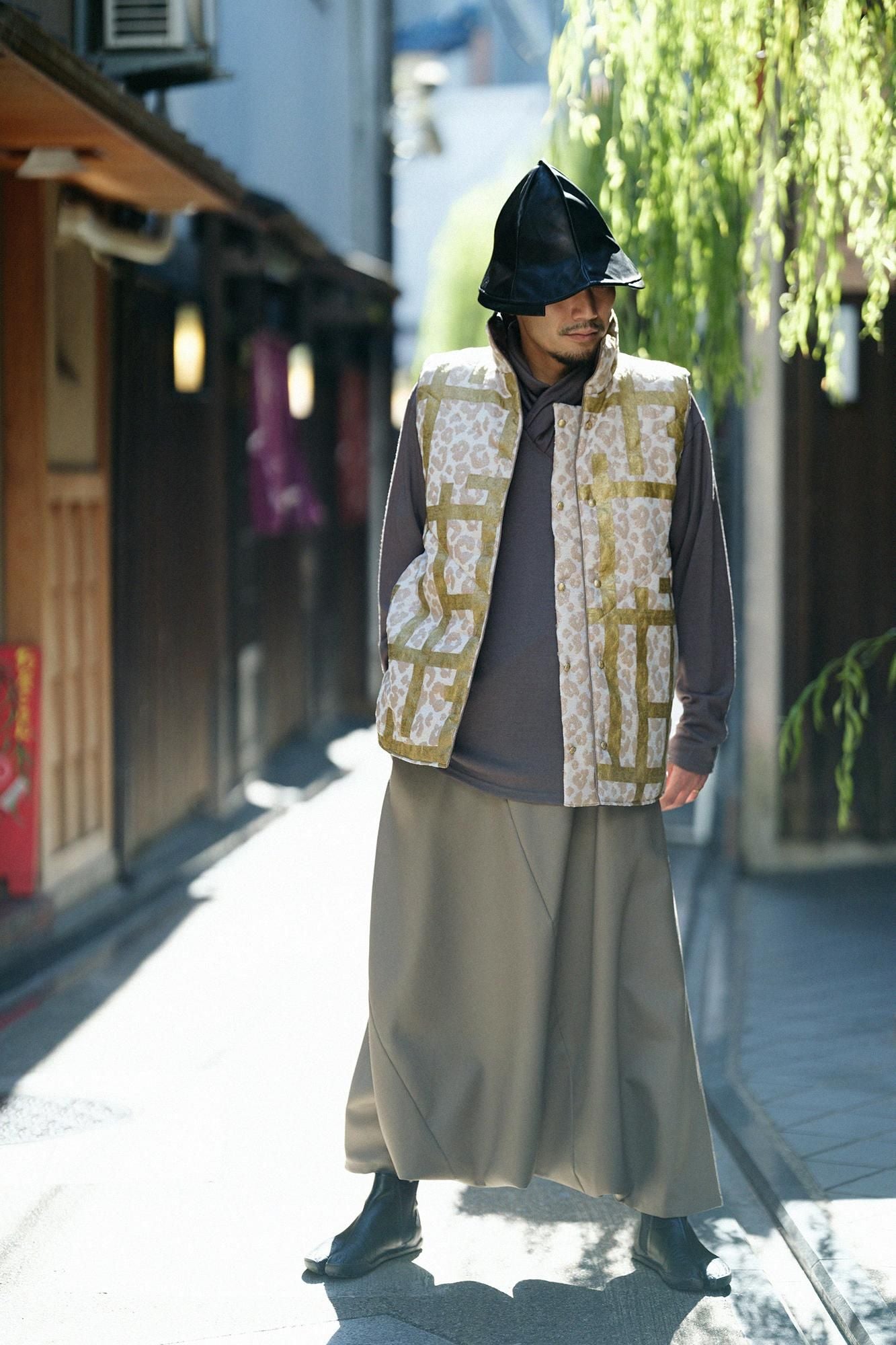 平針織 可洗羊毛 高領上衣／深灰紫色