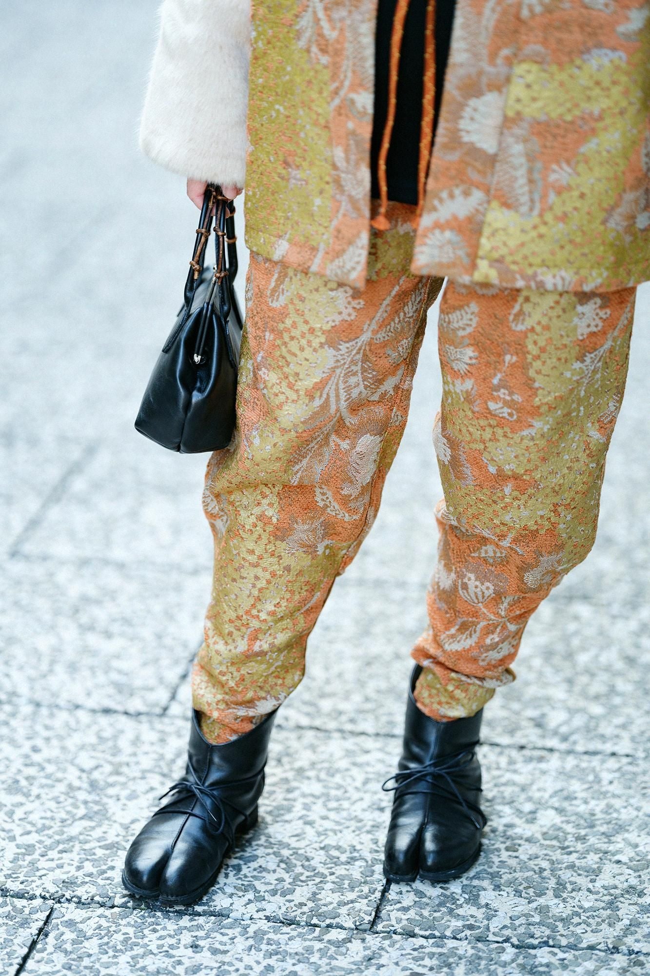 Gobelin - portant (avec collage) / ganjira