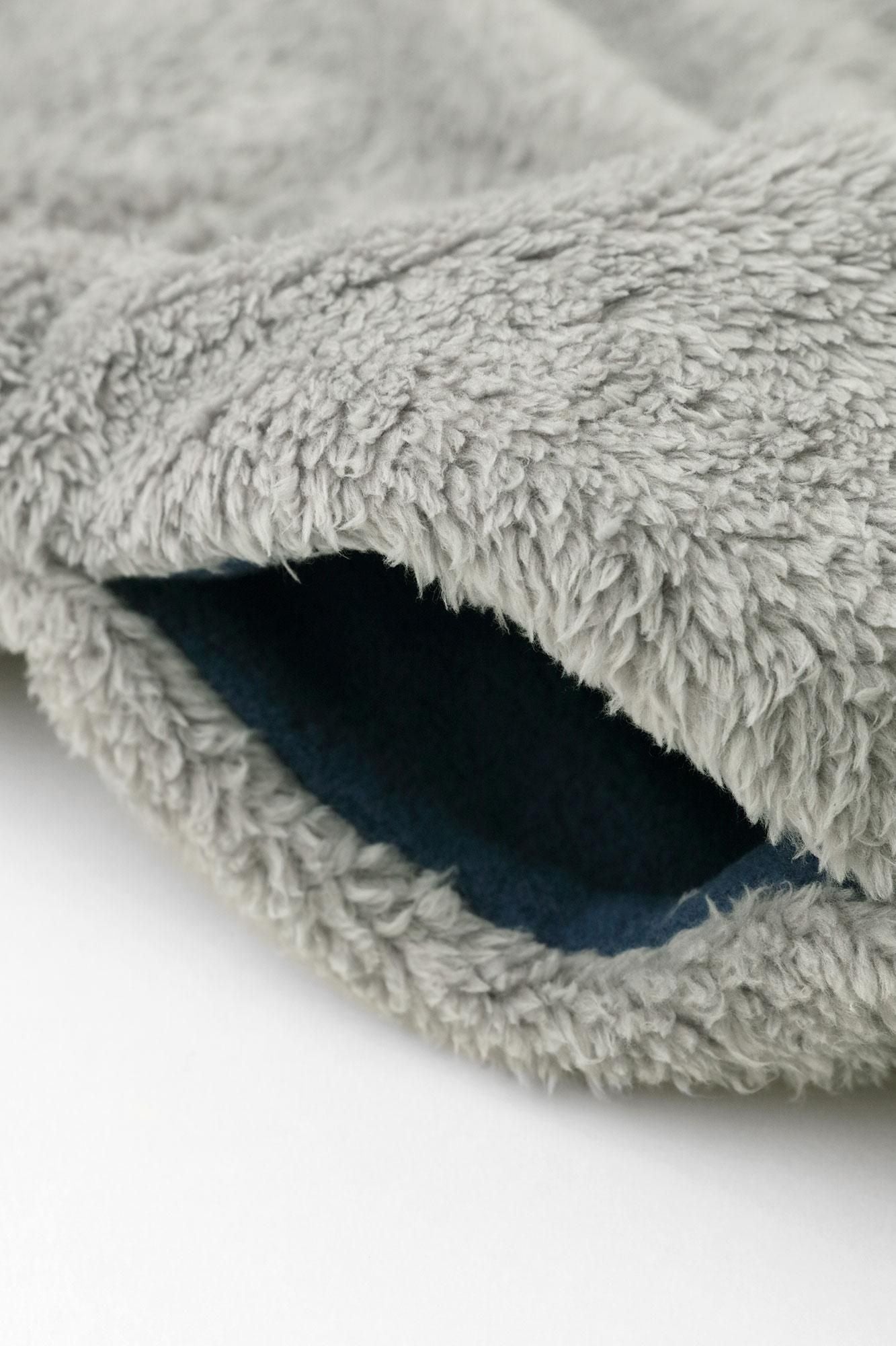 仿毛 莢背心 單層／銀灰色