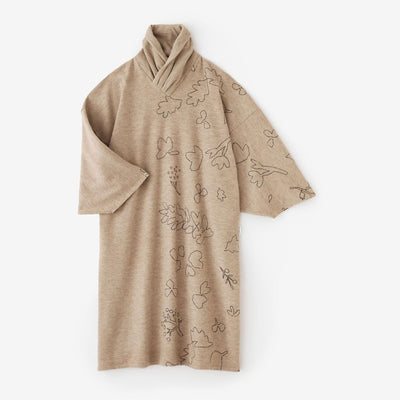 壓縮雙面編高領圓弧袖長方形洋裝/里山（Satoyama） 波動和留白丁子色